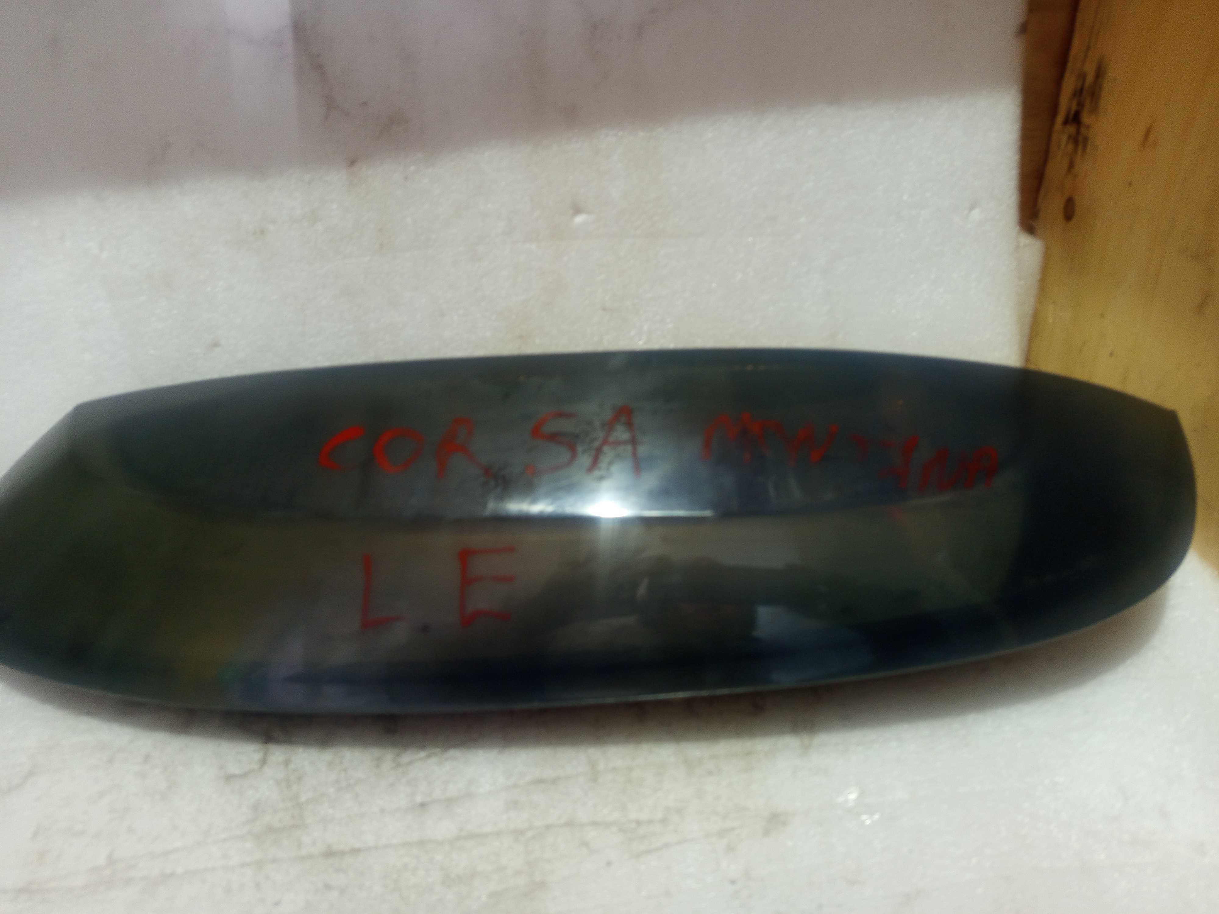 Lanterna esquerdo traseiro Corsa montana 2002a2012
