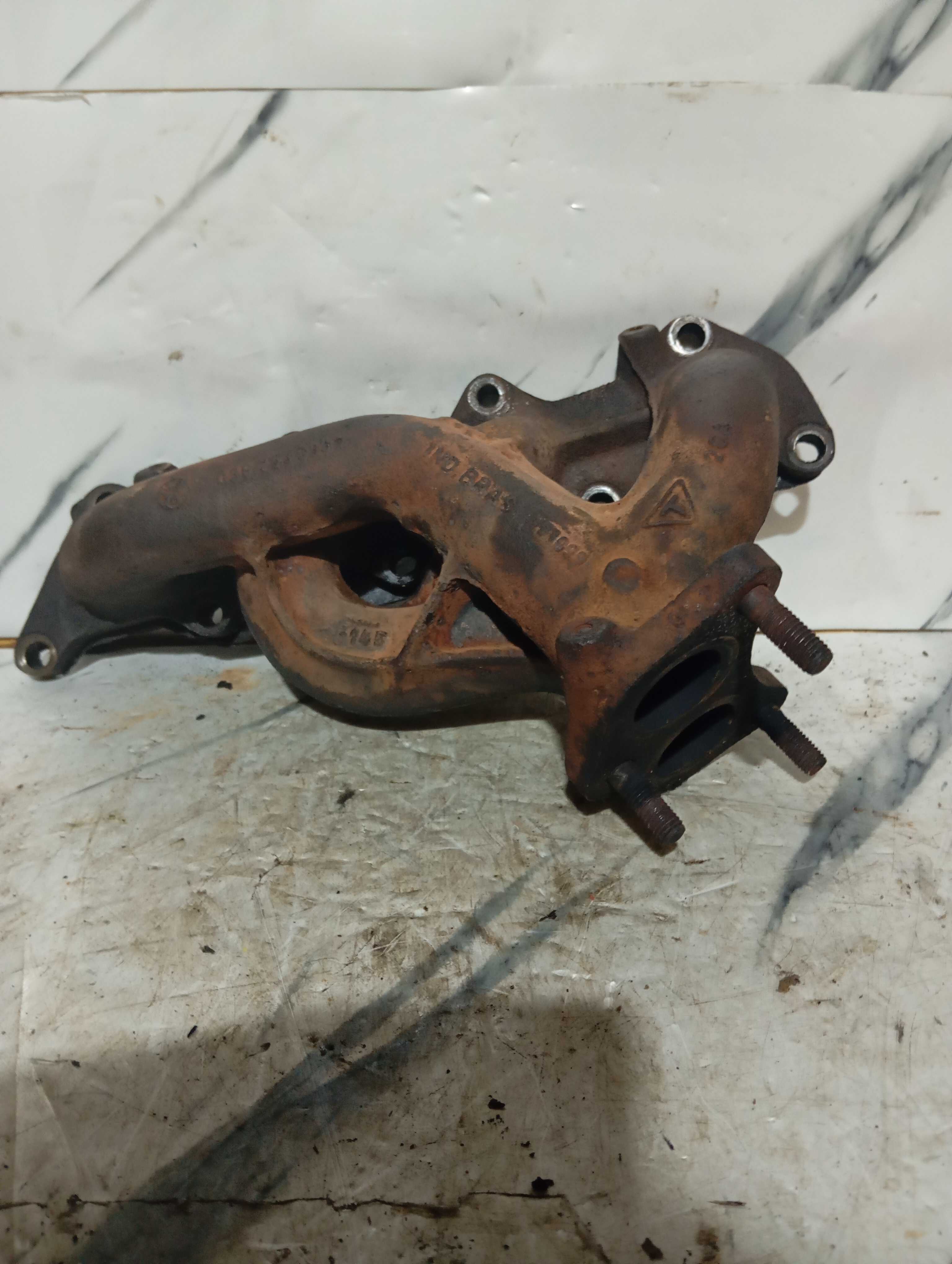 Coletor De Escapamento Do Gol Motor At 1.0 16 Válvulas