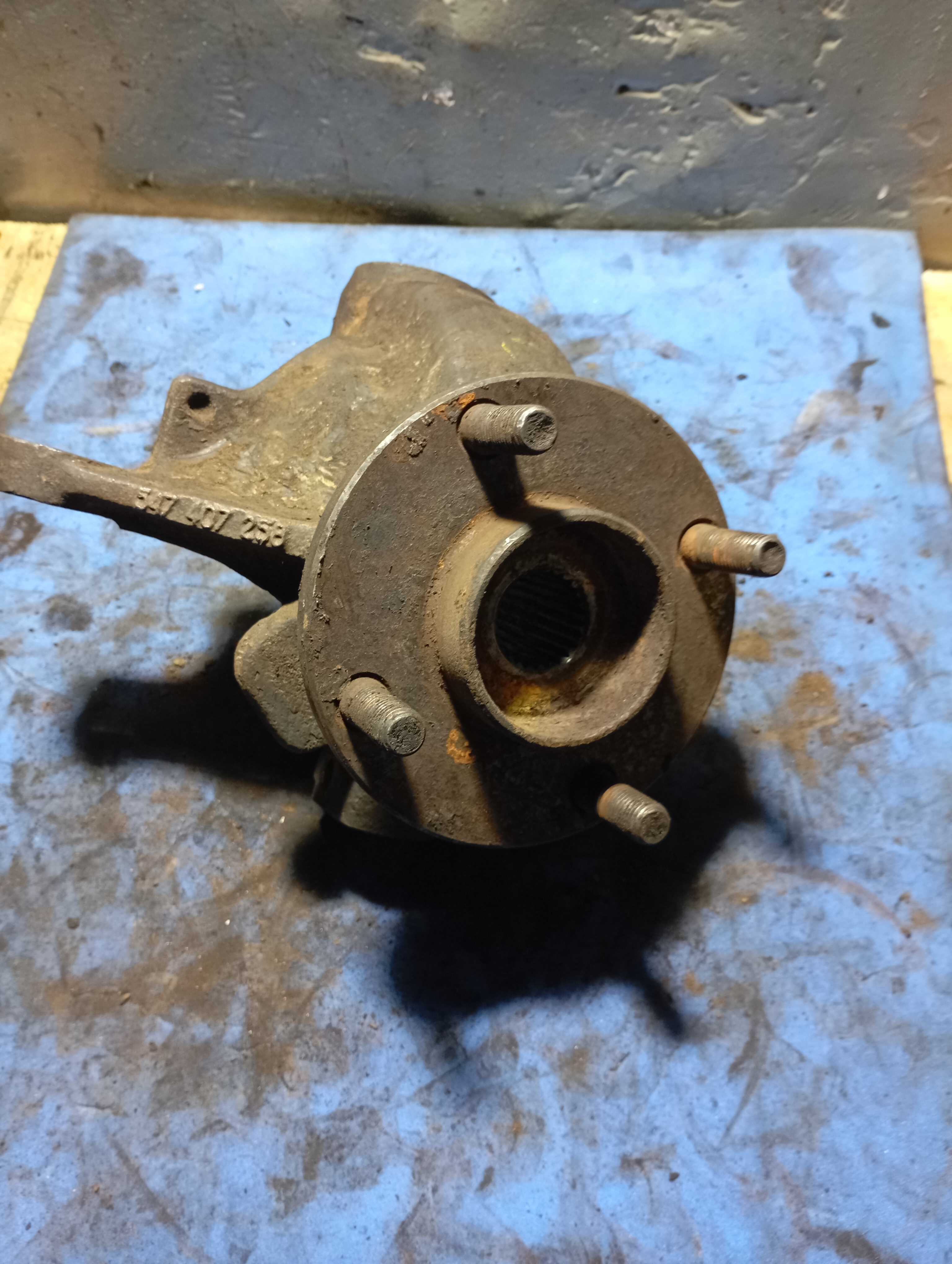 Montante Direito Lado Escort Verona Logo Verona Logus 1993