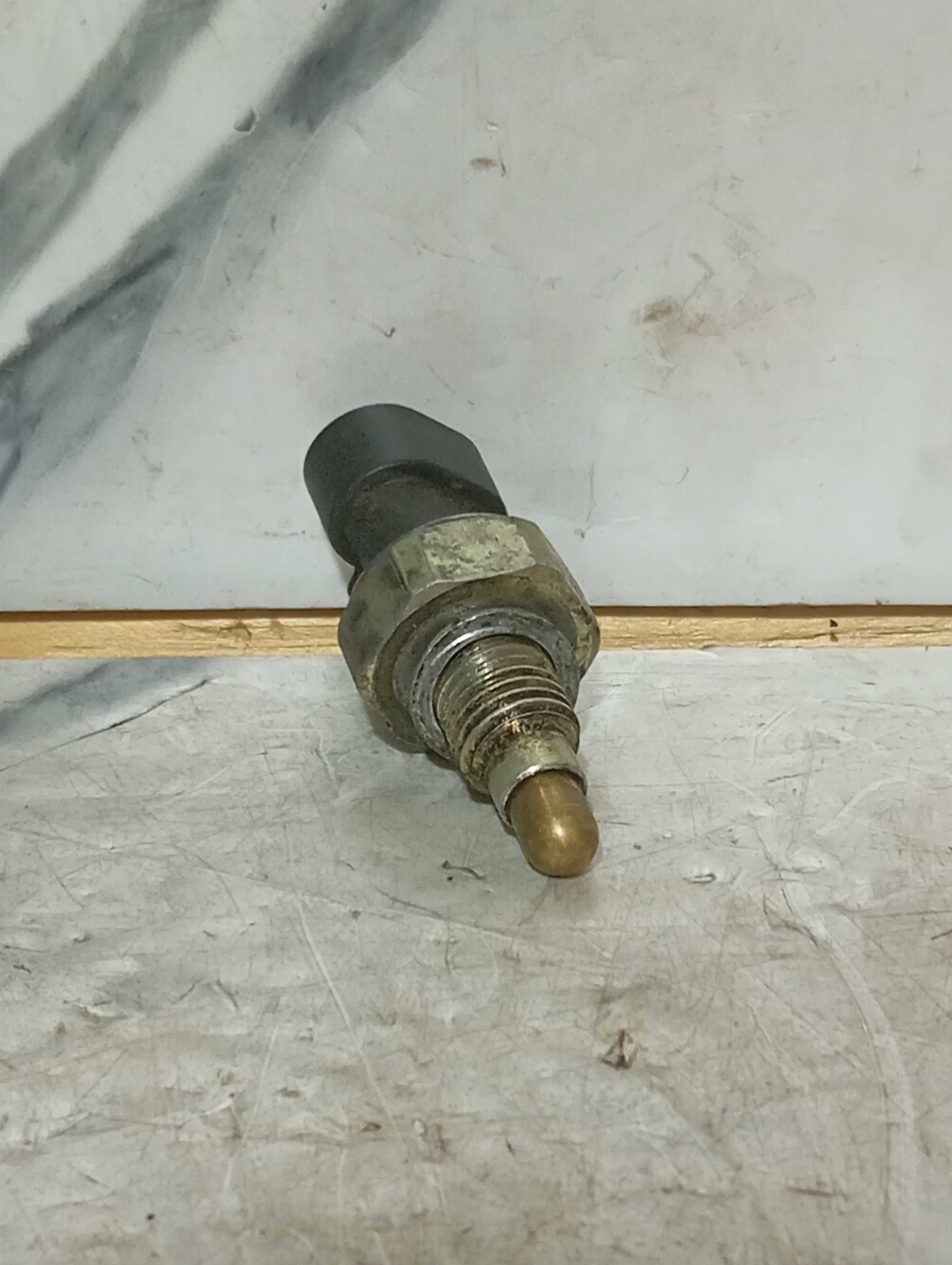 Cebolinha Sensor Luz De Ré Gm Corsa Celta Astra