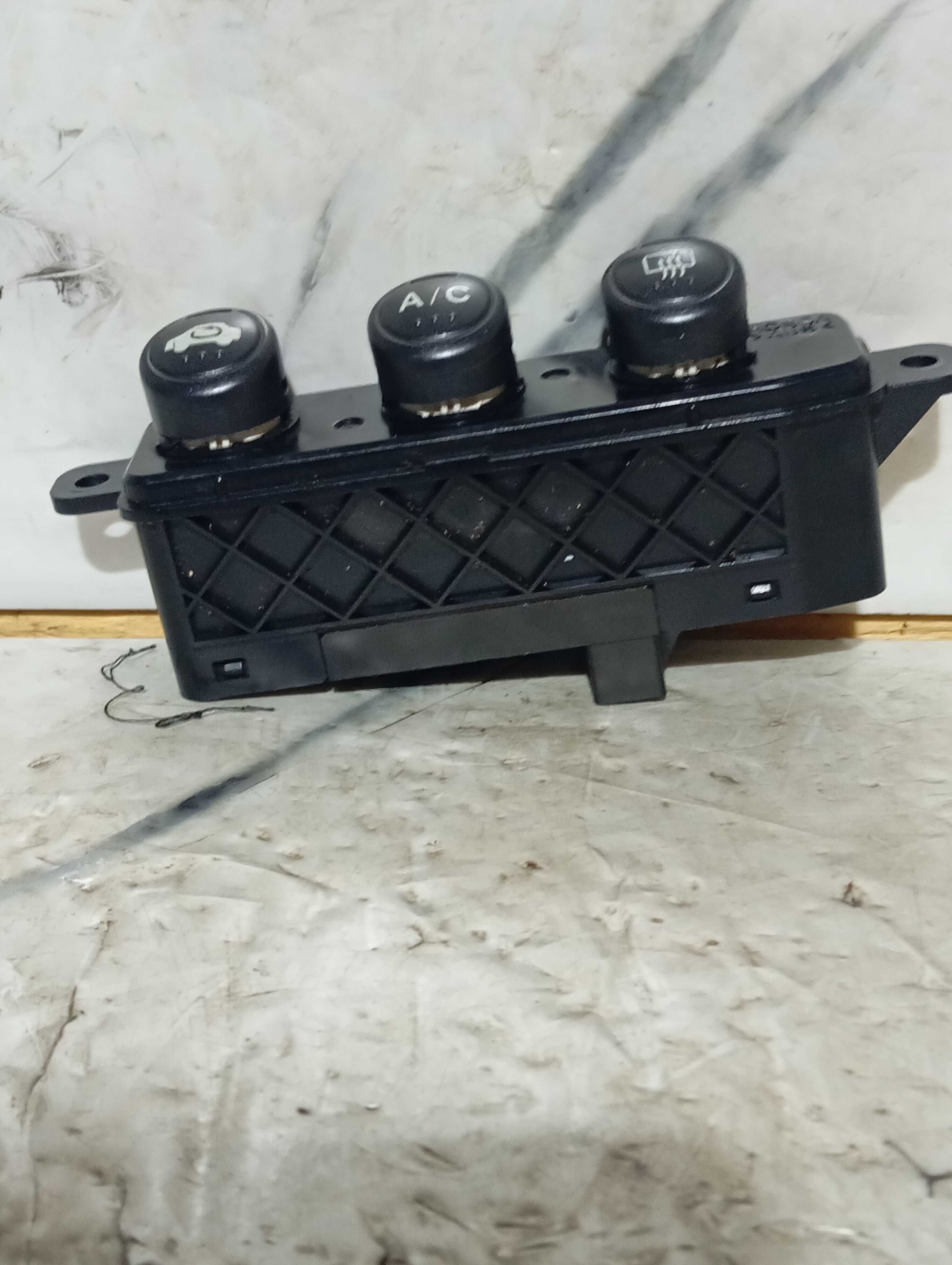 Botão De Desembaçador E Ar Condicionado Honda Civic 2001