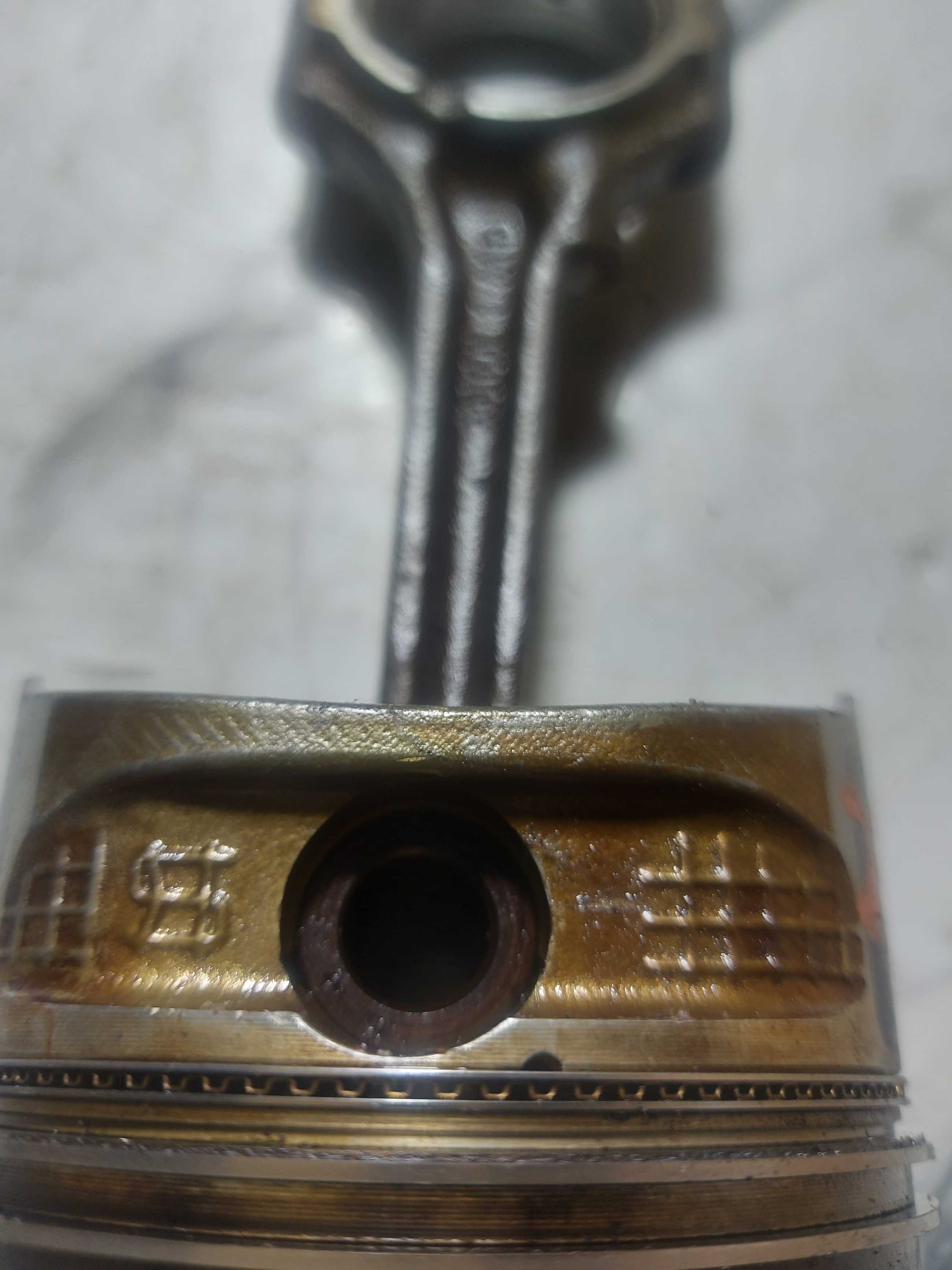 Pistao E Biela Ford Fiesta Zetec 1.6