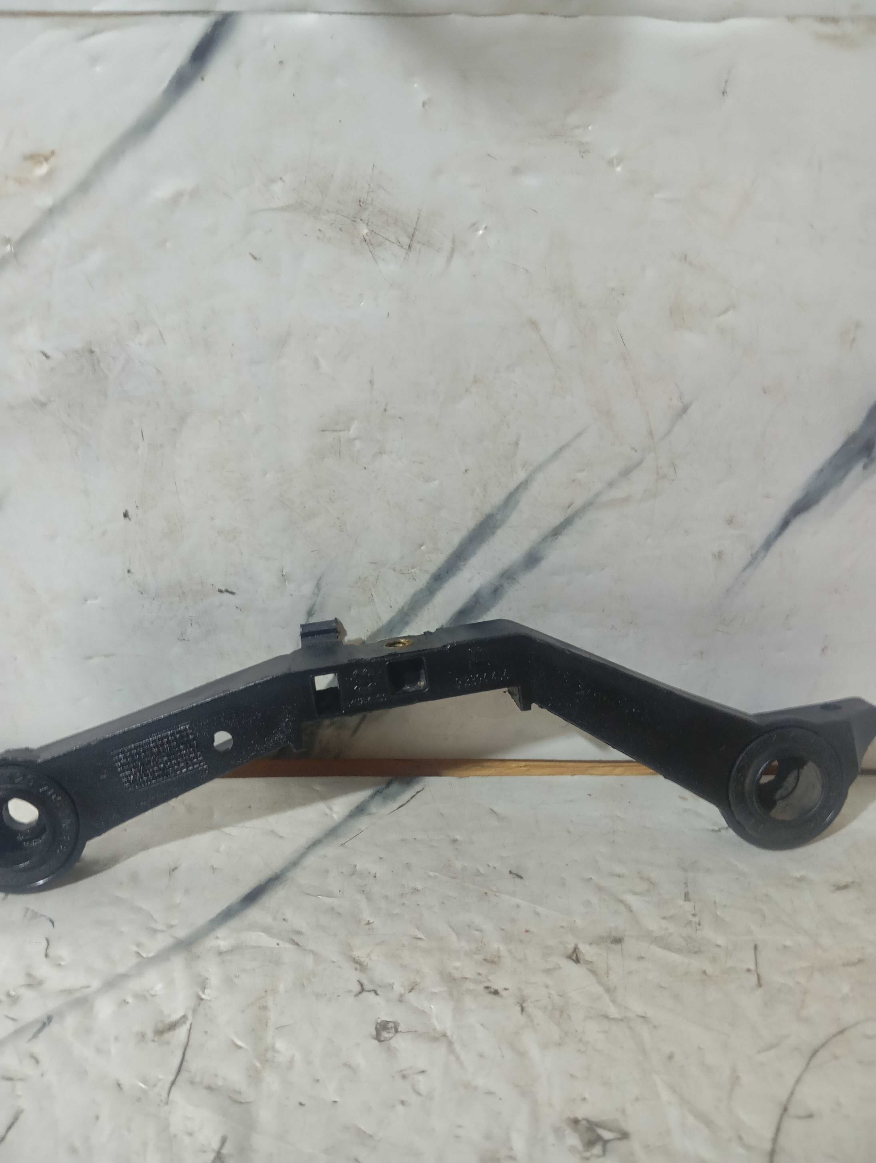 Suporte Filtro Caixa Ar Traseiro Motor Gm Corsa 2003 A 2012