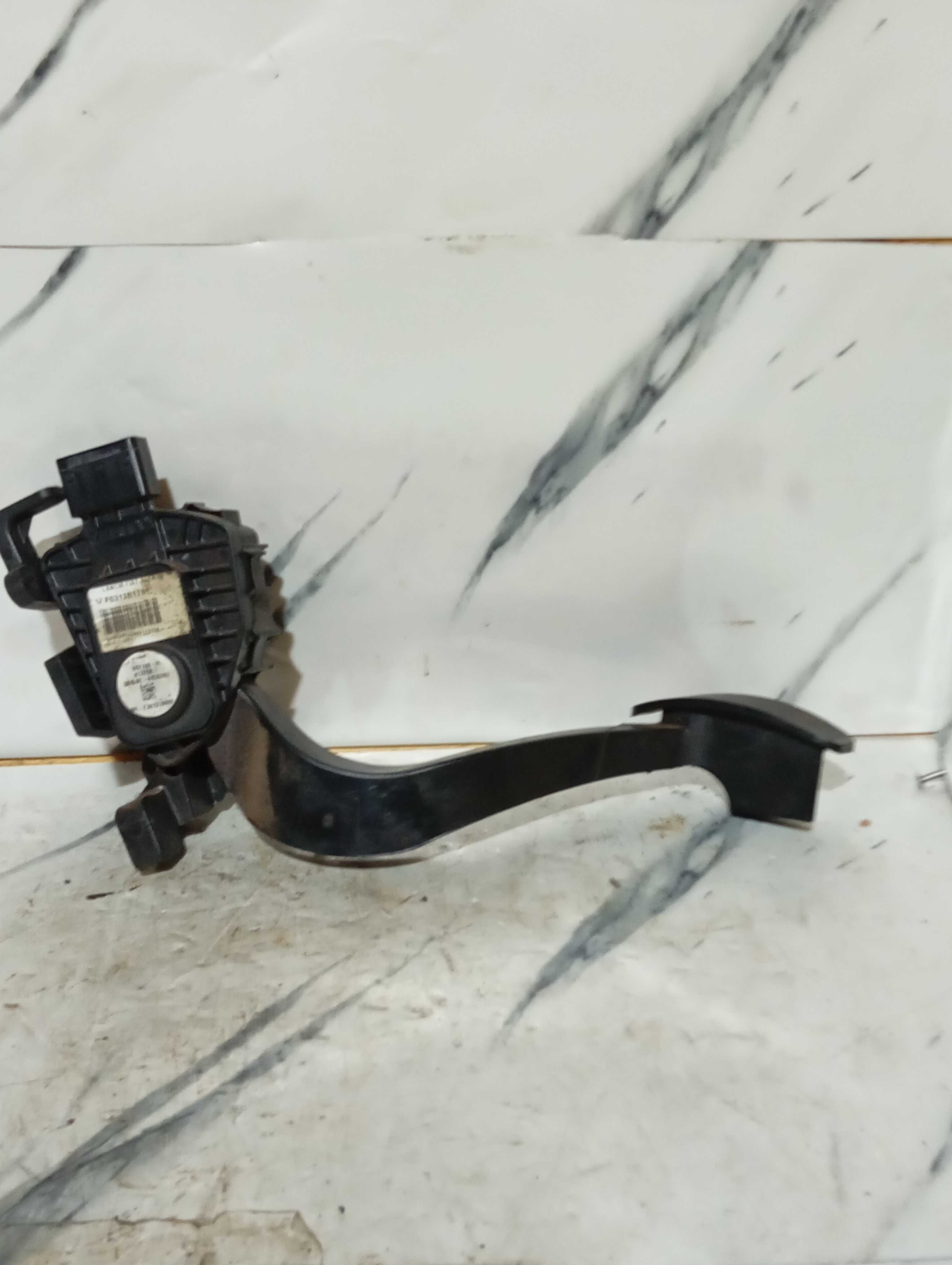 Pedal Eletrônico Do Uno Vivace Ano 2013 1.0