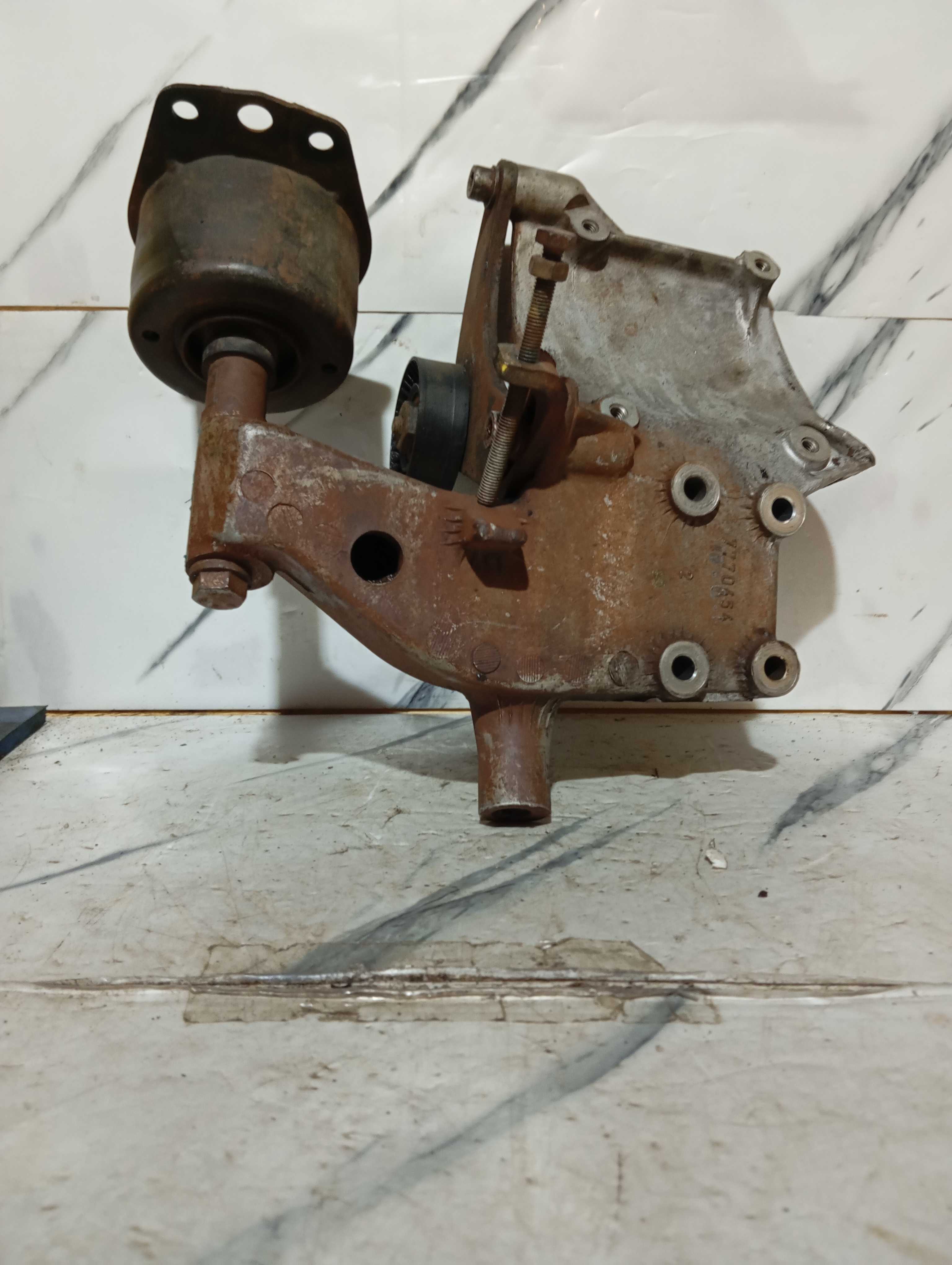 Suporte Alternador E Compressor Marea 2.0
