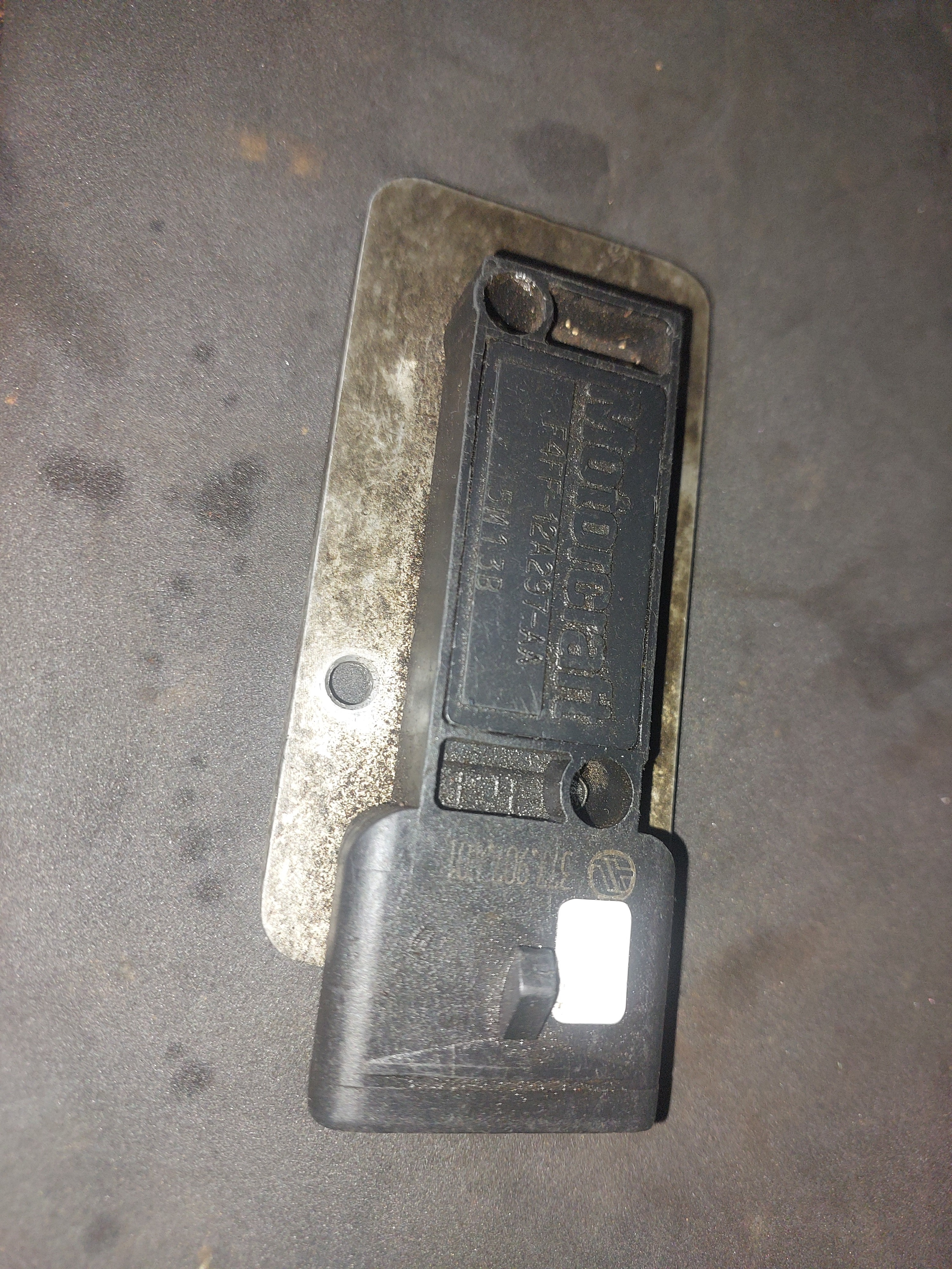 Módulo De Ignição Do Santana Logus 1.8 2.0 1 Bico