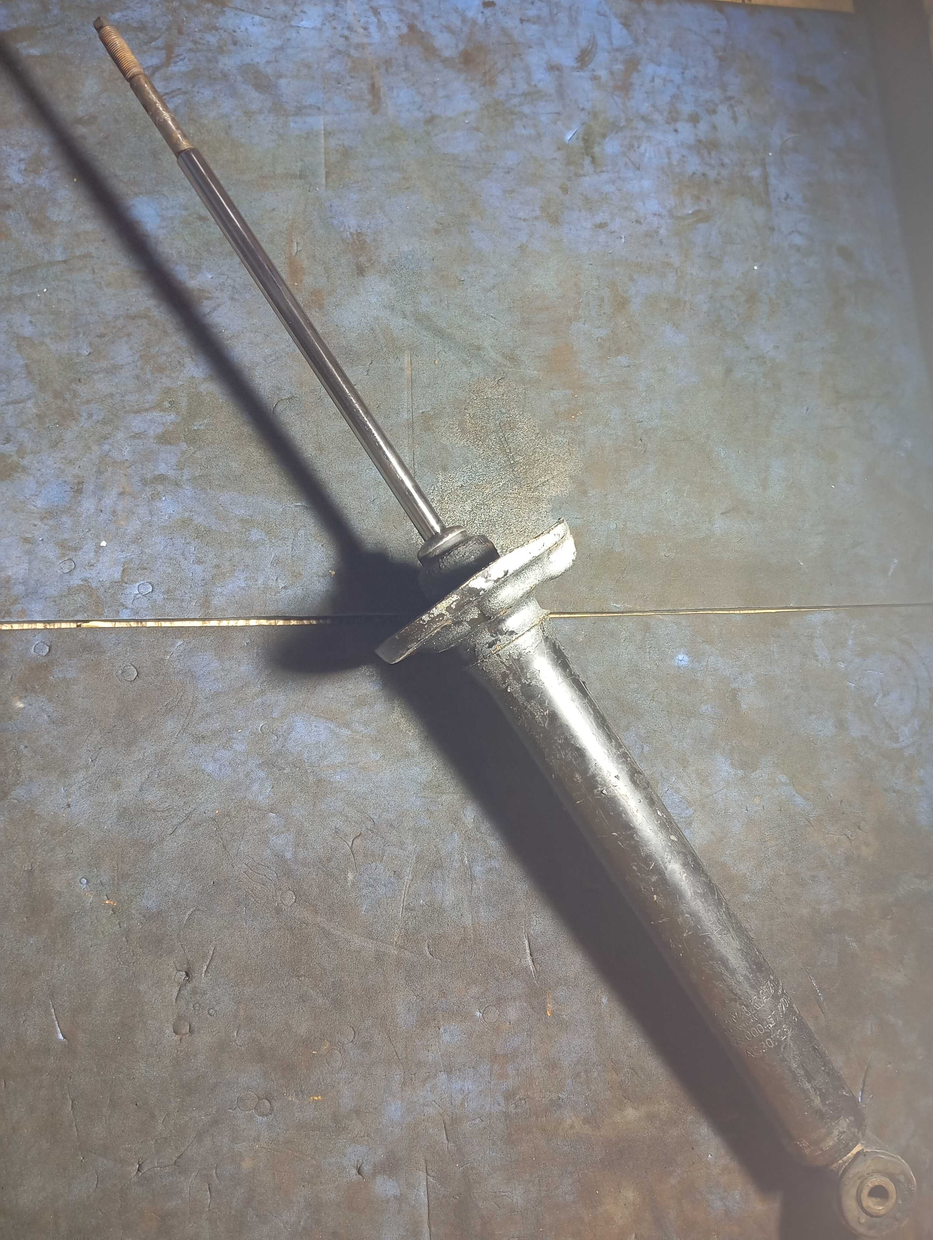 Amortecedor Traseiro Vw Parati Dia 2 De 3 G4 Marca Nakata