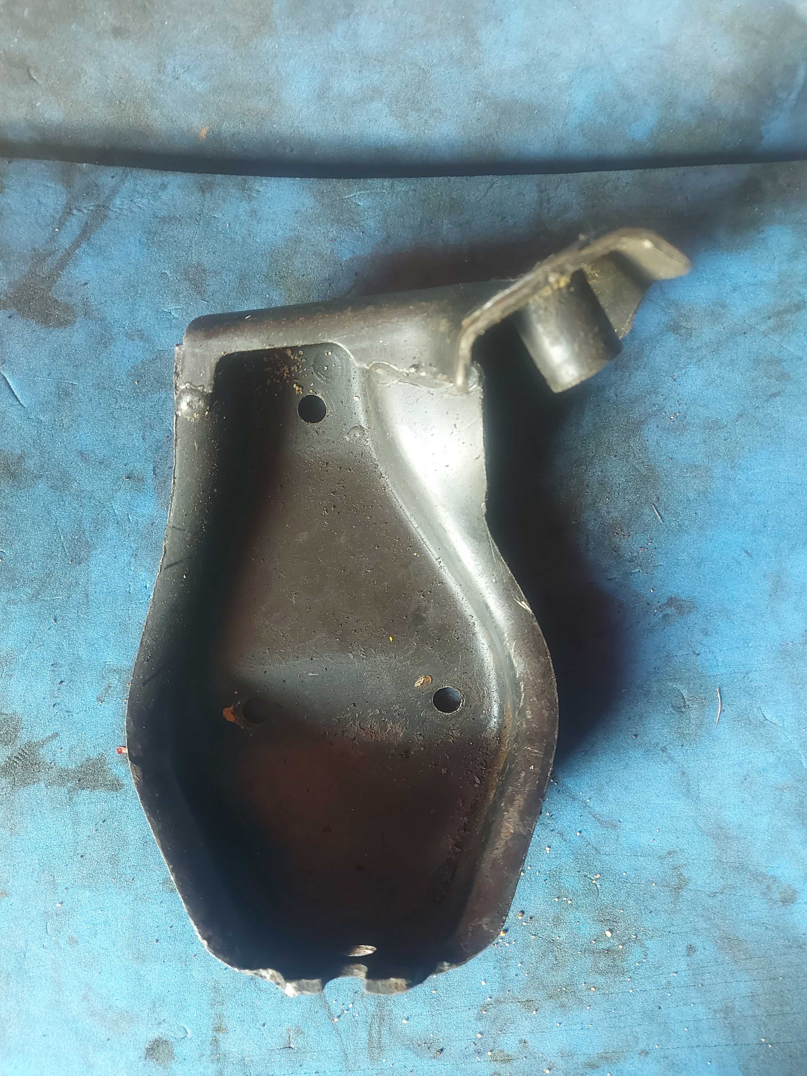 Suporte Motor Esquerdo Coxim Lateral Cht 1.0 Gol 1995 A 1995