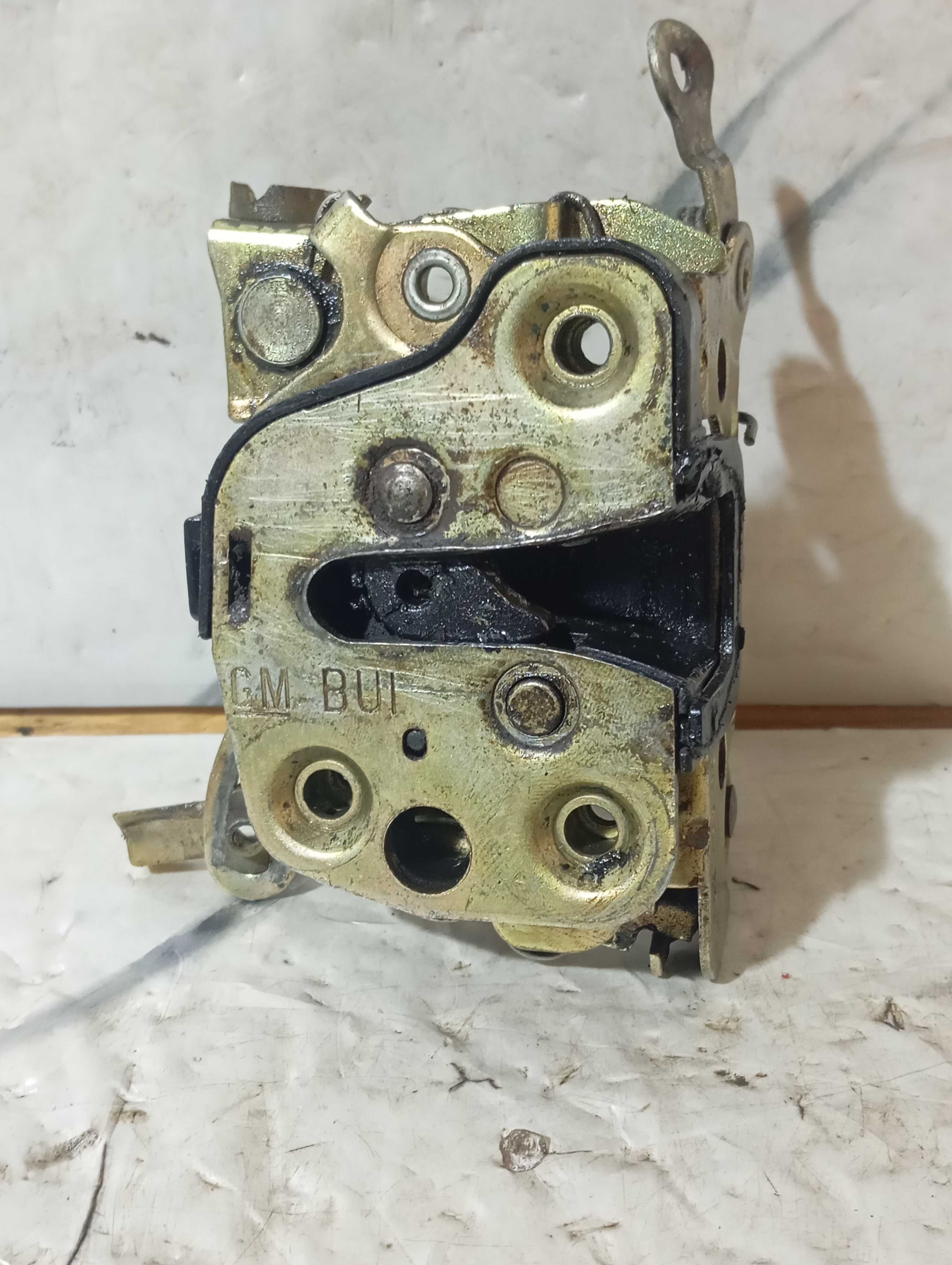 Fechadura Dianteiro Esquerdo Manual Porta Corsa