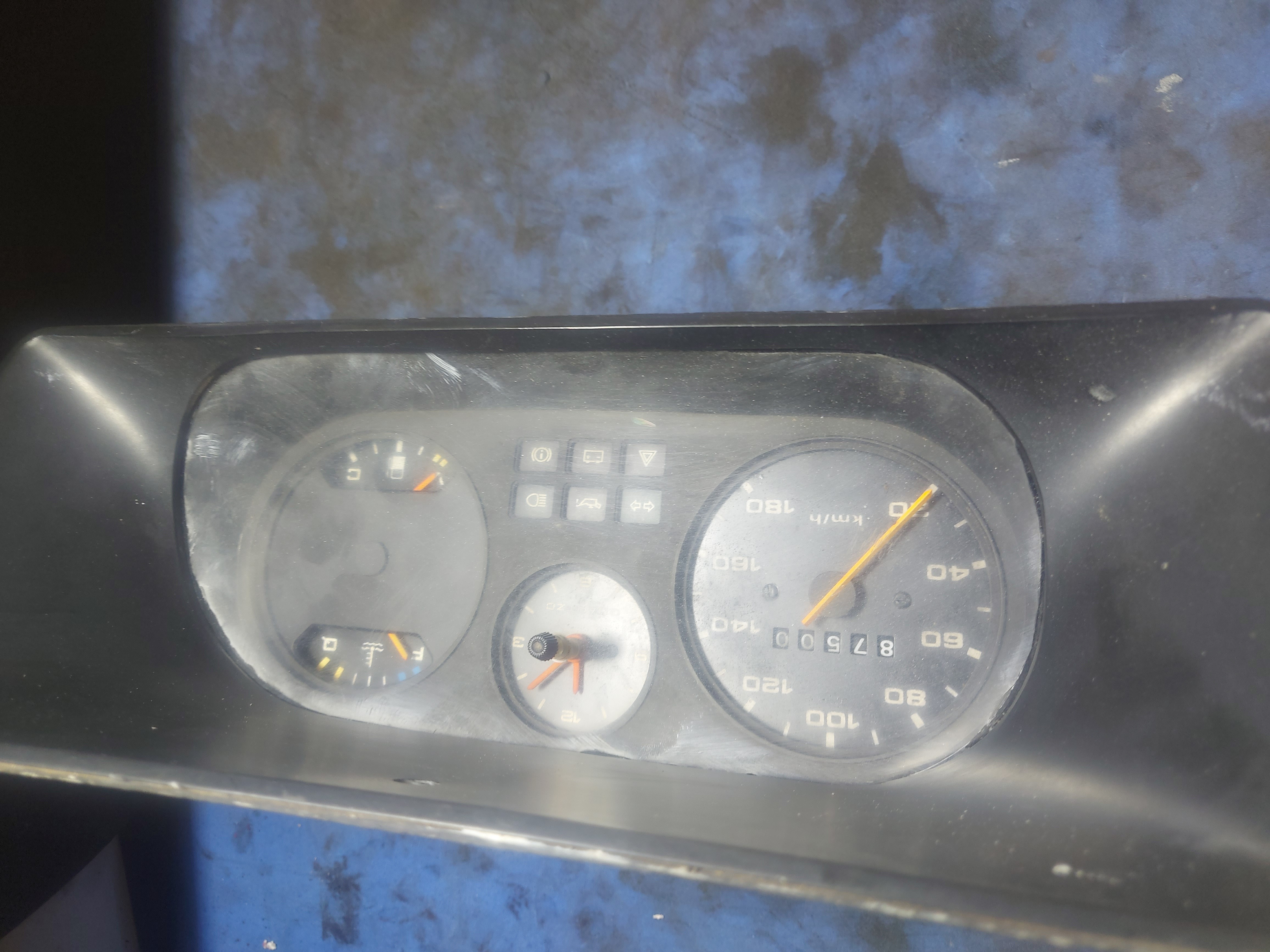 Painel De Instrumento Do Chevette 78 A 93 C/ Pequeno Detalhe