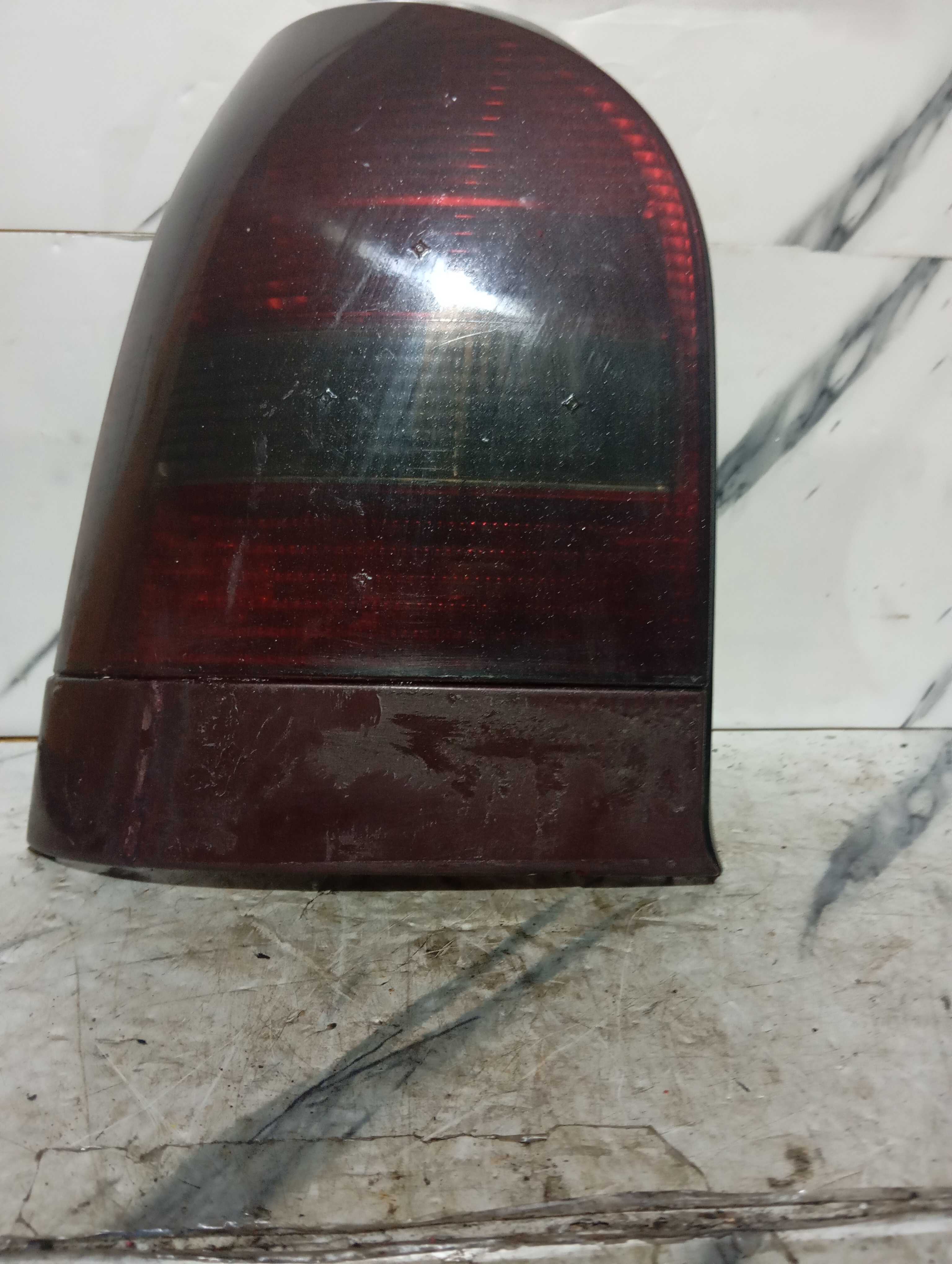 Lanterna Traseira Lado Esquerdo Gol G3 Ano 2001