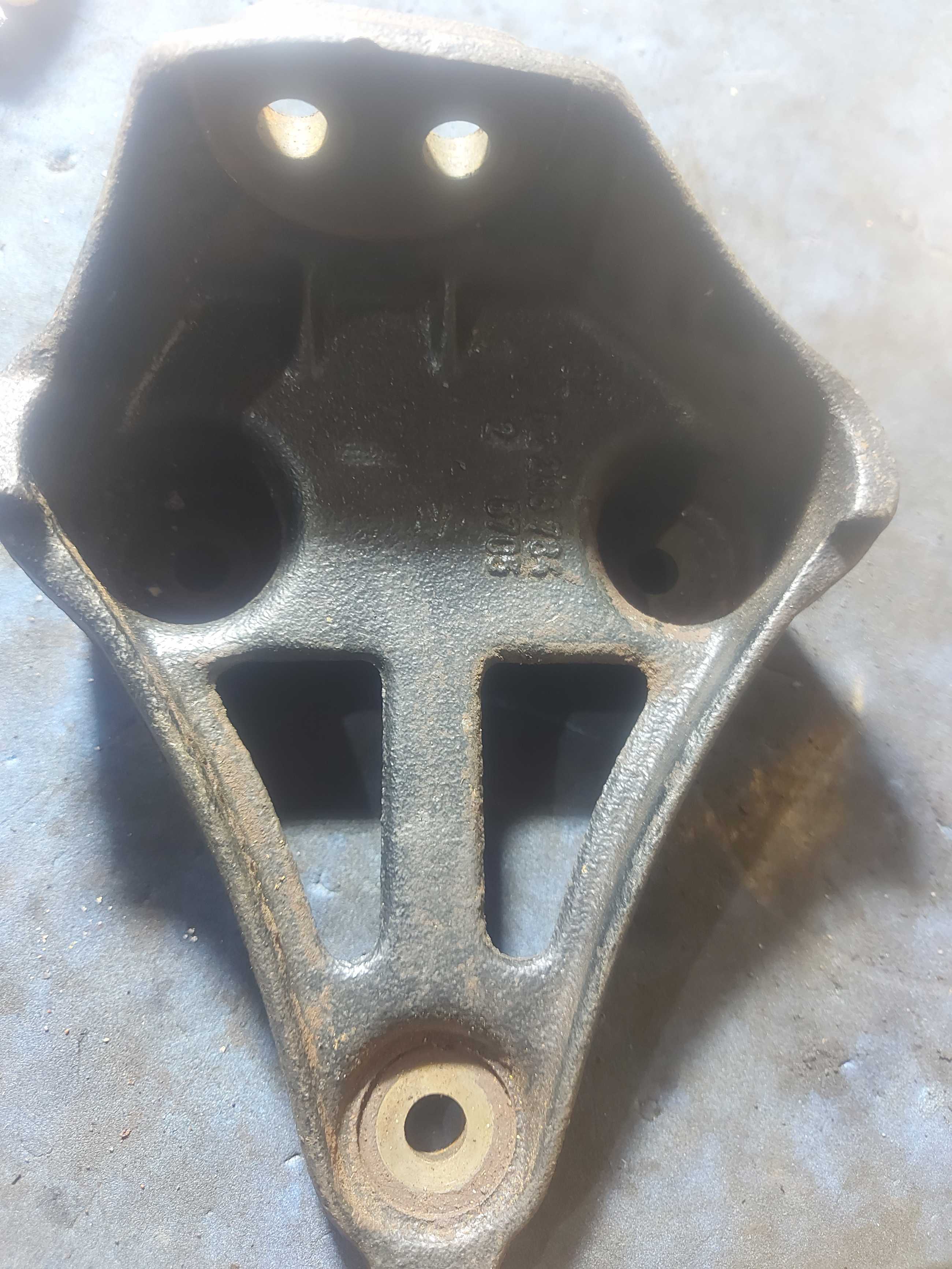 Suporte Coxim Motor Direito Lado Gm Kadett Monza 1991 A 1996