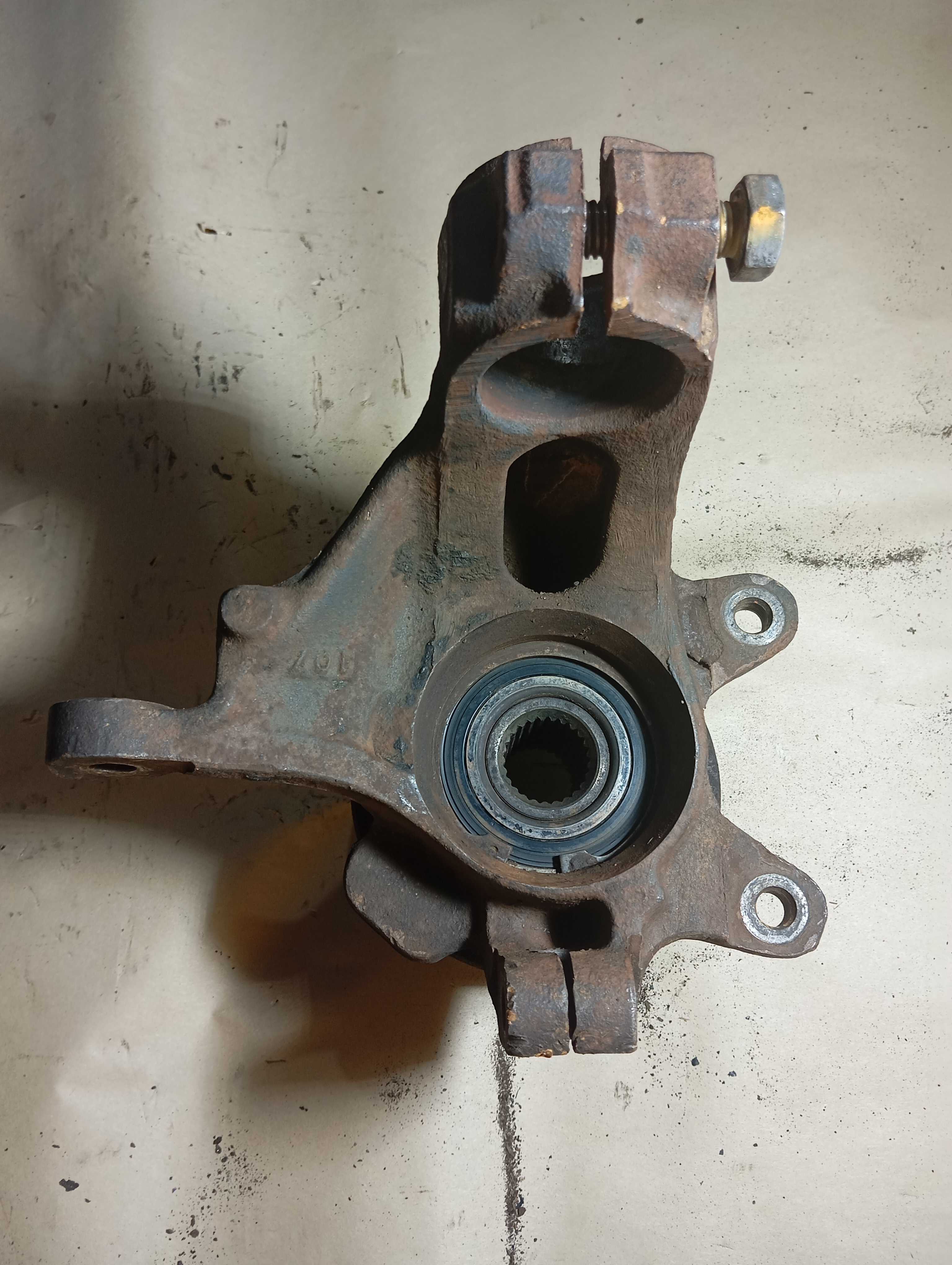 Manga De Eixo Montante Lado Esquerdo Ford Escort Zetec Logus