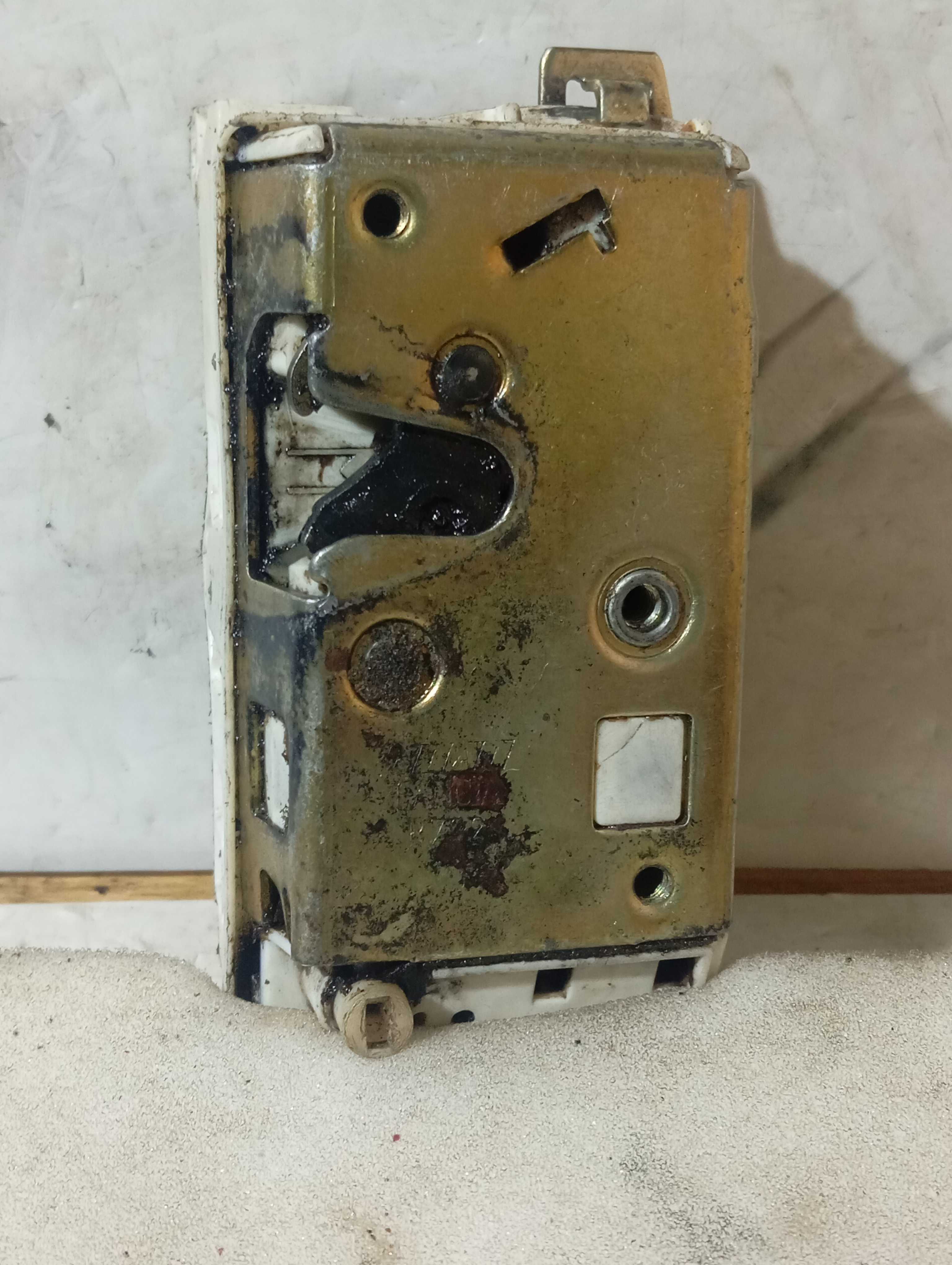 Fechadura Fiat Tempra Traseira Direita Elétrica