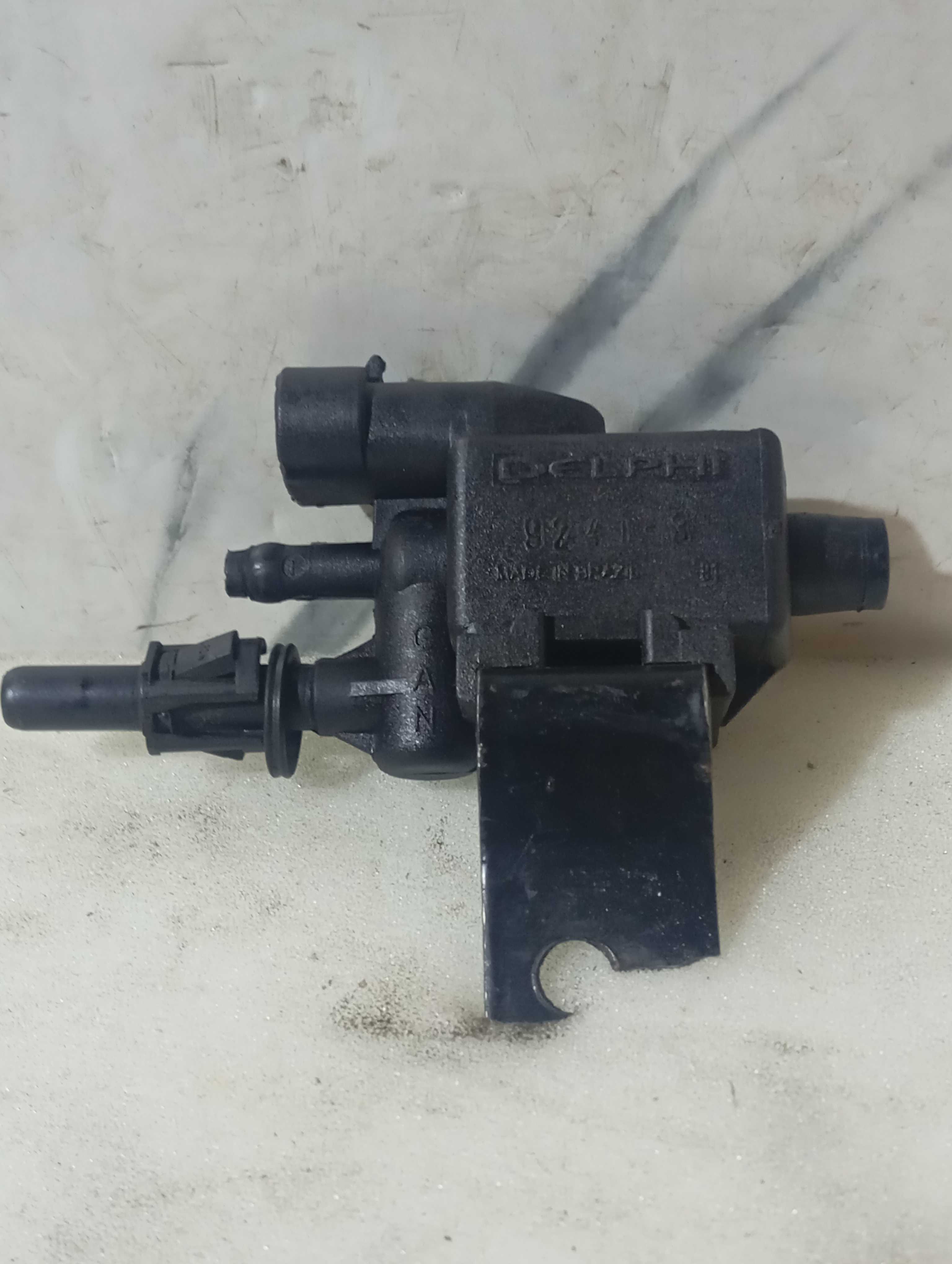 Válvula Canister Solenóide Gm Celta Corsa Meriva 2010 A 2010