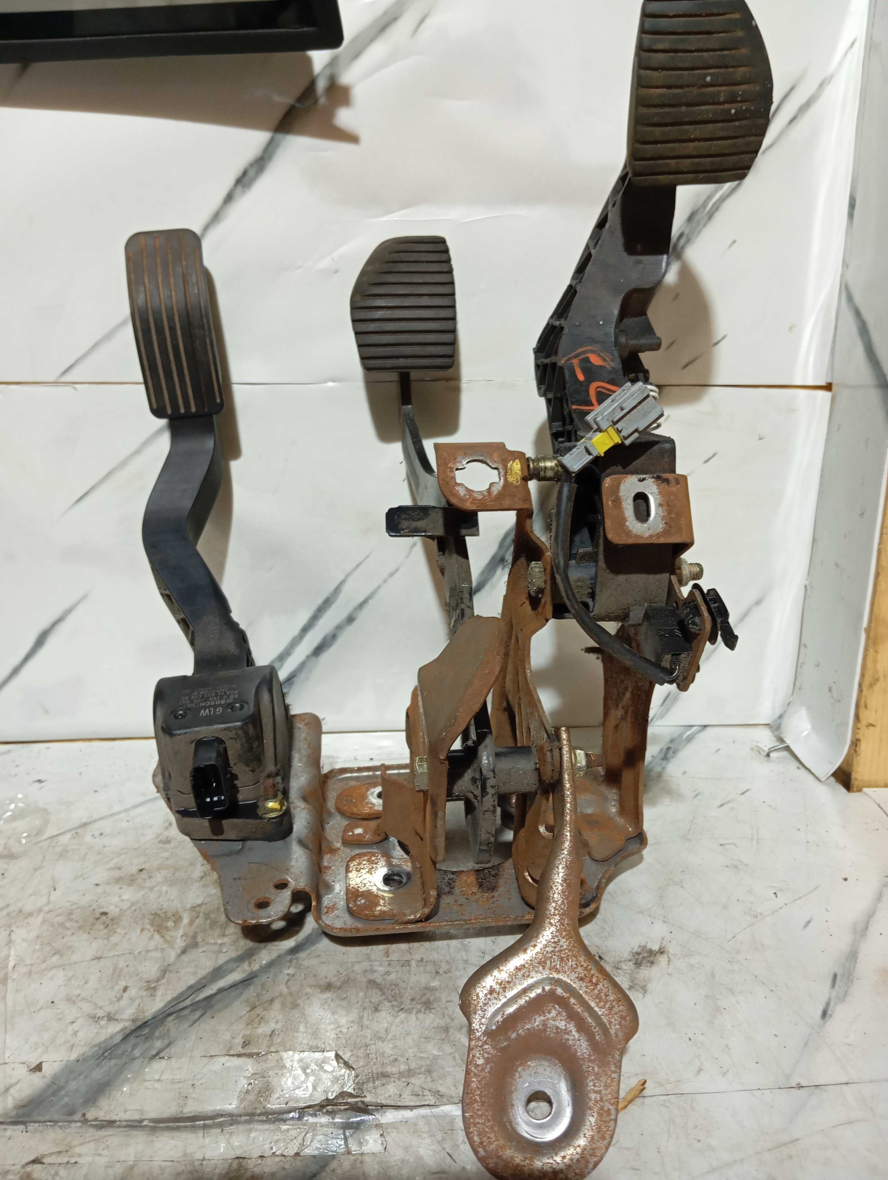 Pedaleira Acel/freio/emb.eletroni Citroen C4 Peugeot 307