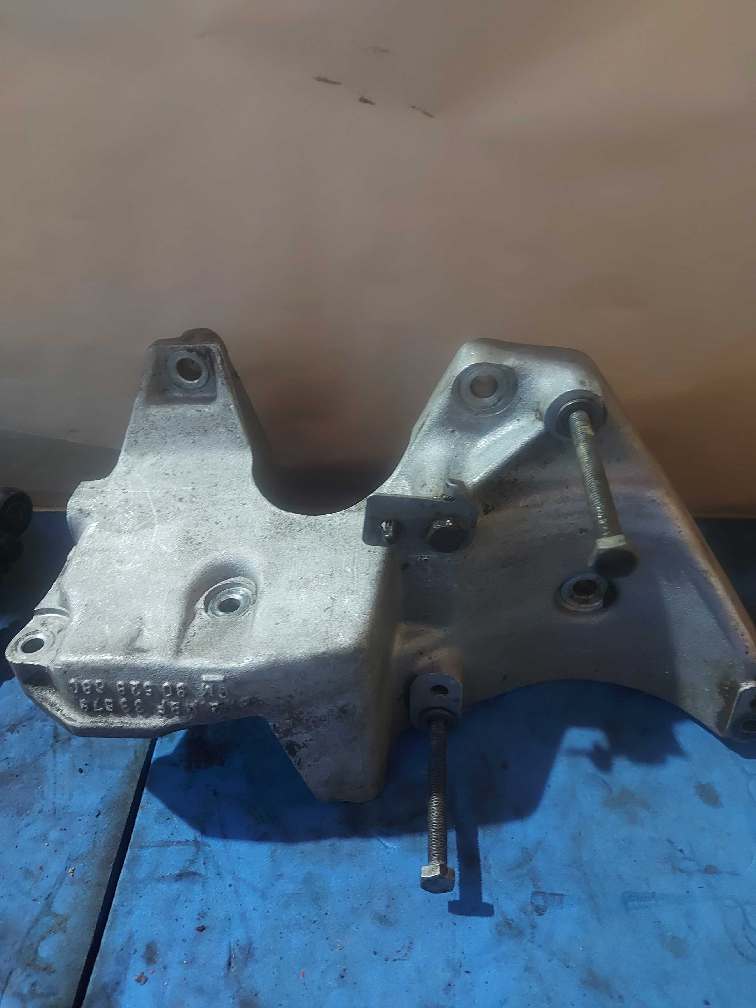 Suporte Compressor Ar Astra 2.0 2008