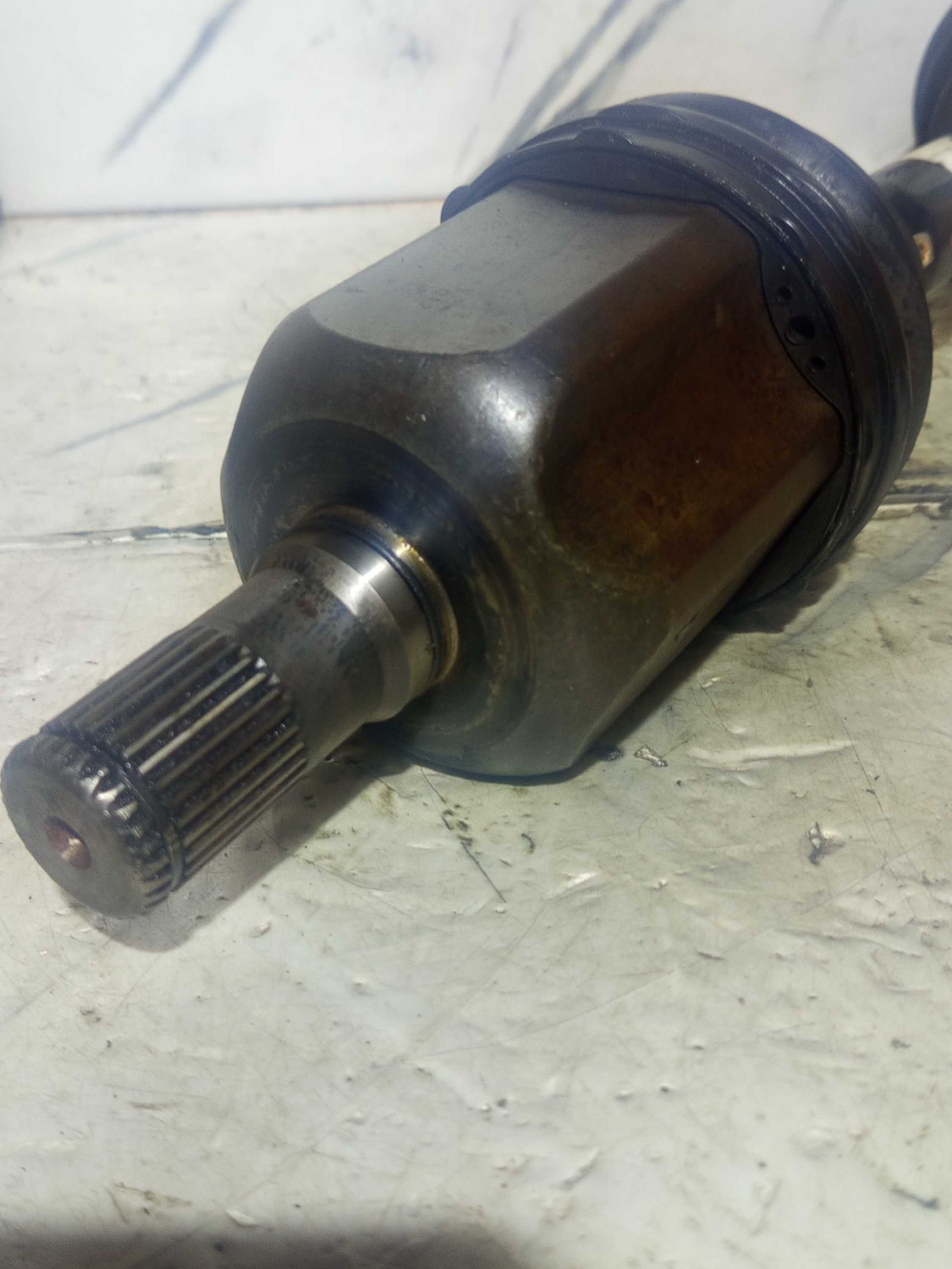 Semieixo Com A Homocinética Lado Esquerdo Fiat Toro A Diesel