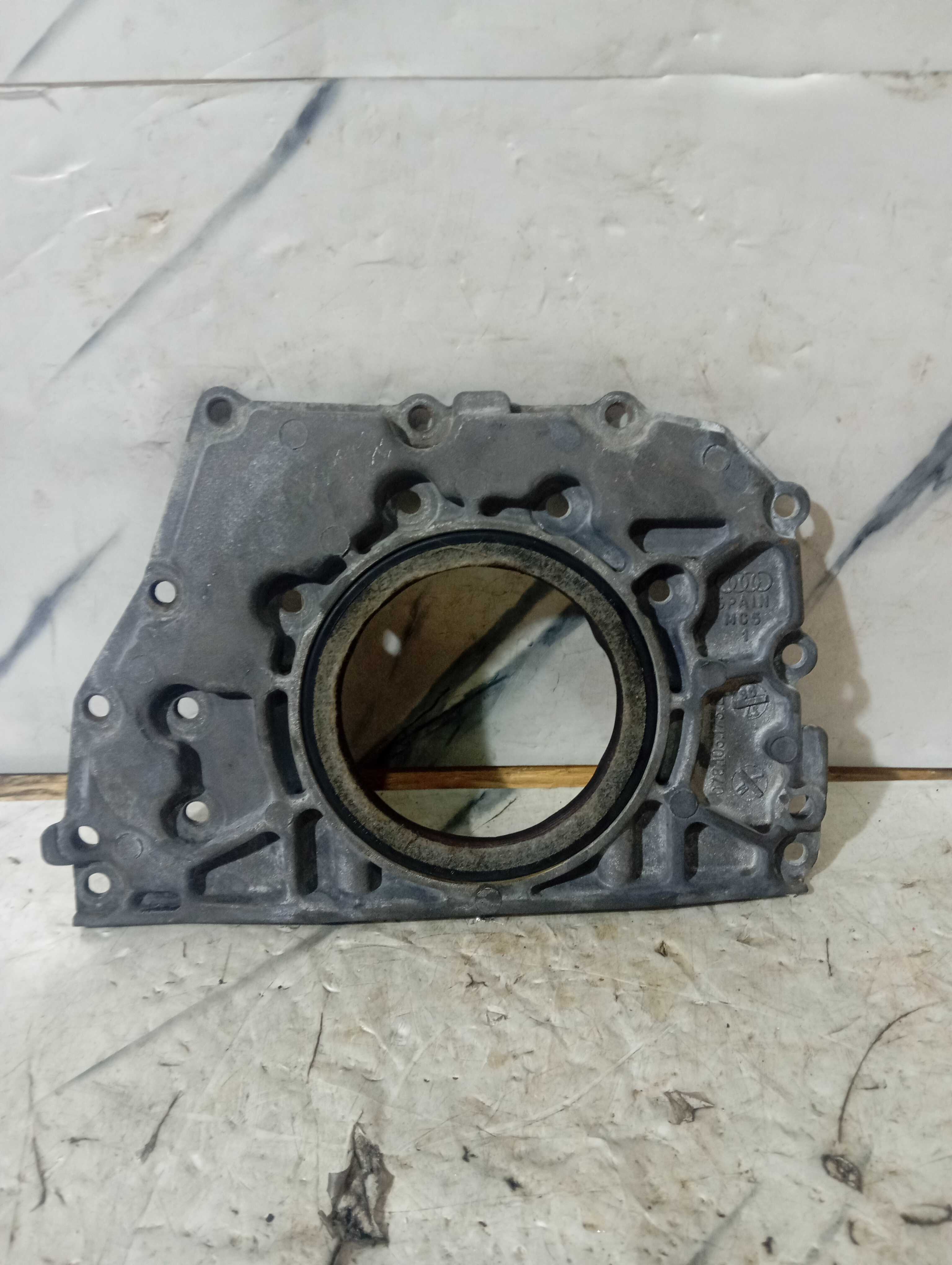 Flange Do Retentor Traseiro Do Passat Alemão Motor 2.8 V6