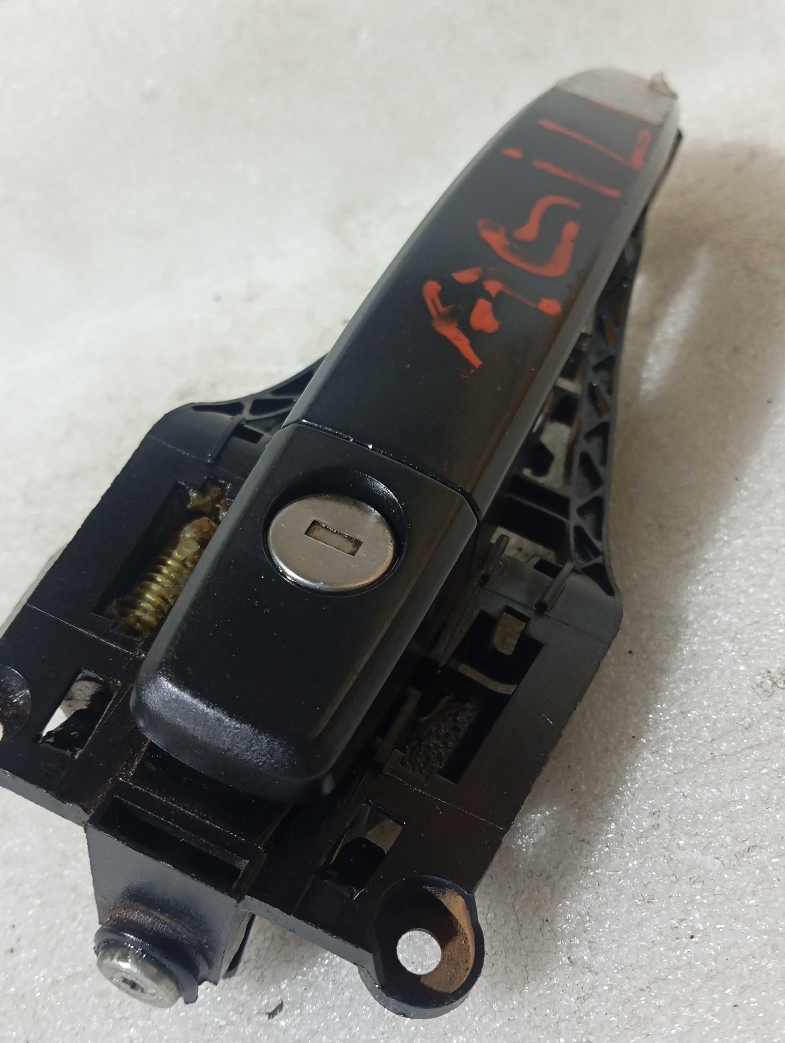 Maçaneta Externa Dianteiro Direito Port Gm Agile 2010 A 2010