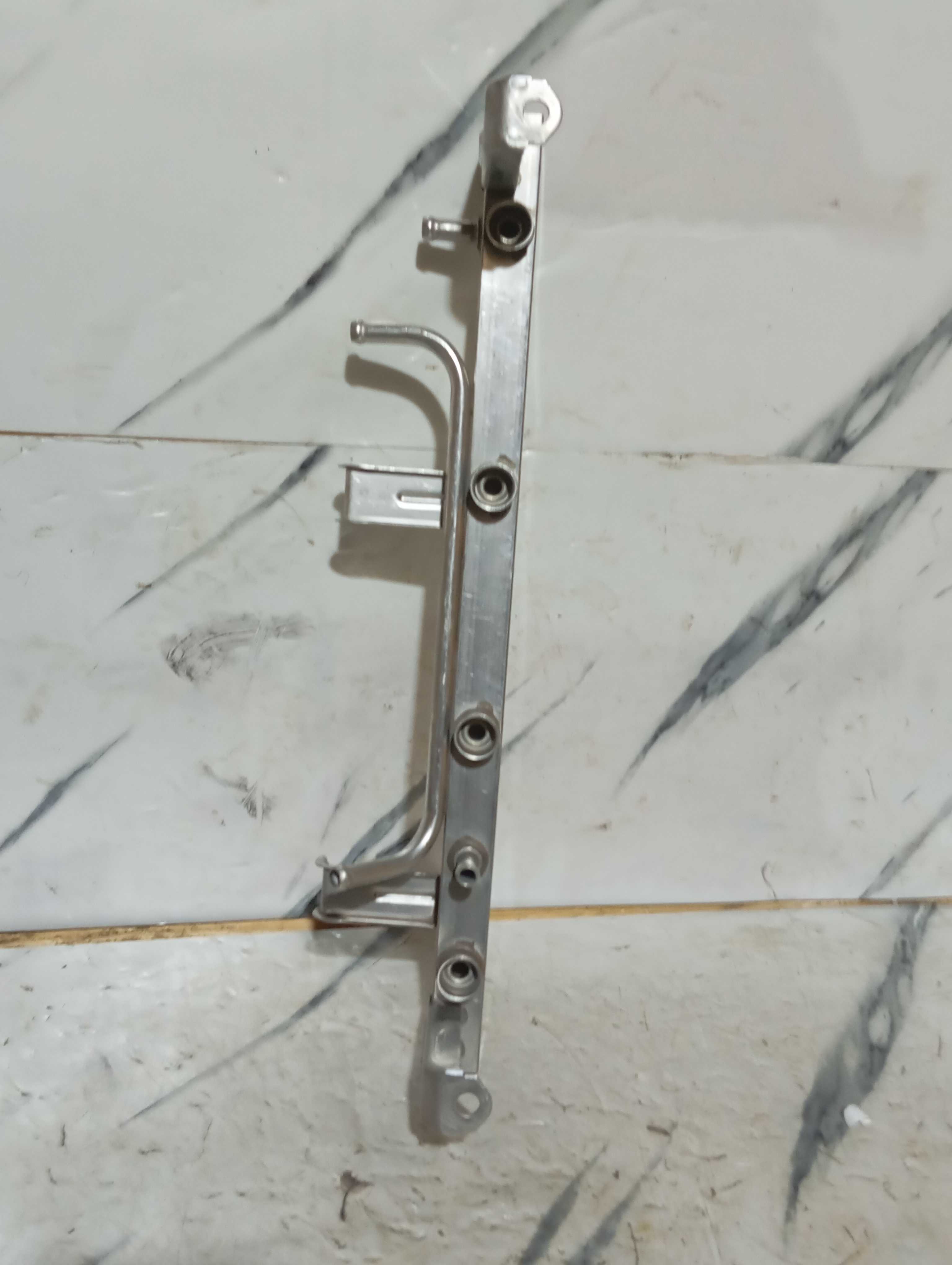 Flauta Combustível Vectra 8v 96 Ômega 2.0 Kadett Gsi Monza