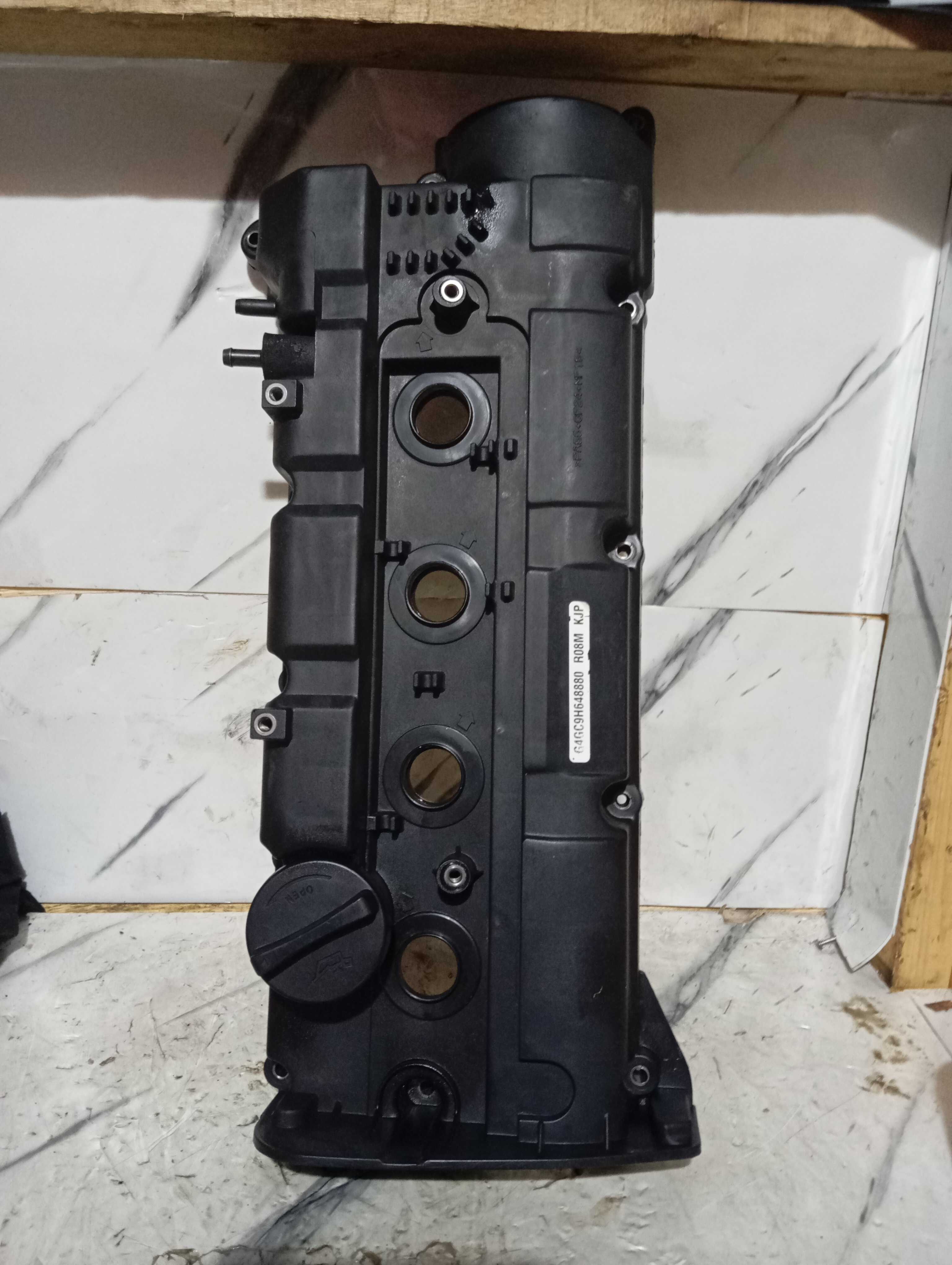 Tampa De Válvula Hyundai Tucson 2.0 16 V 2012