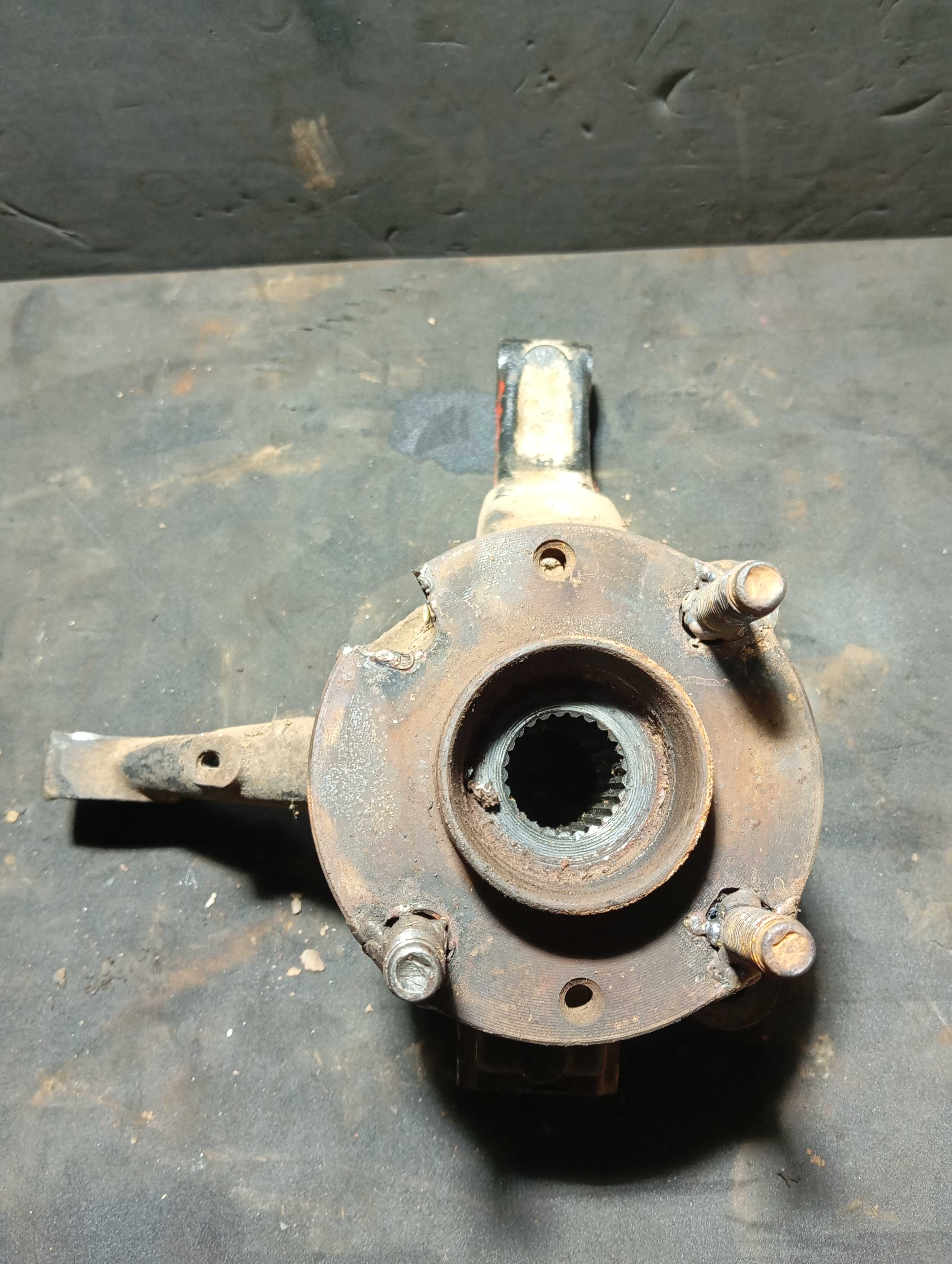 Manga De Eixo Montante Dianteiro Lado Direito Fiat Marea.