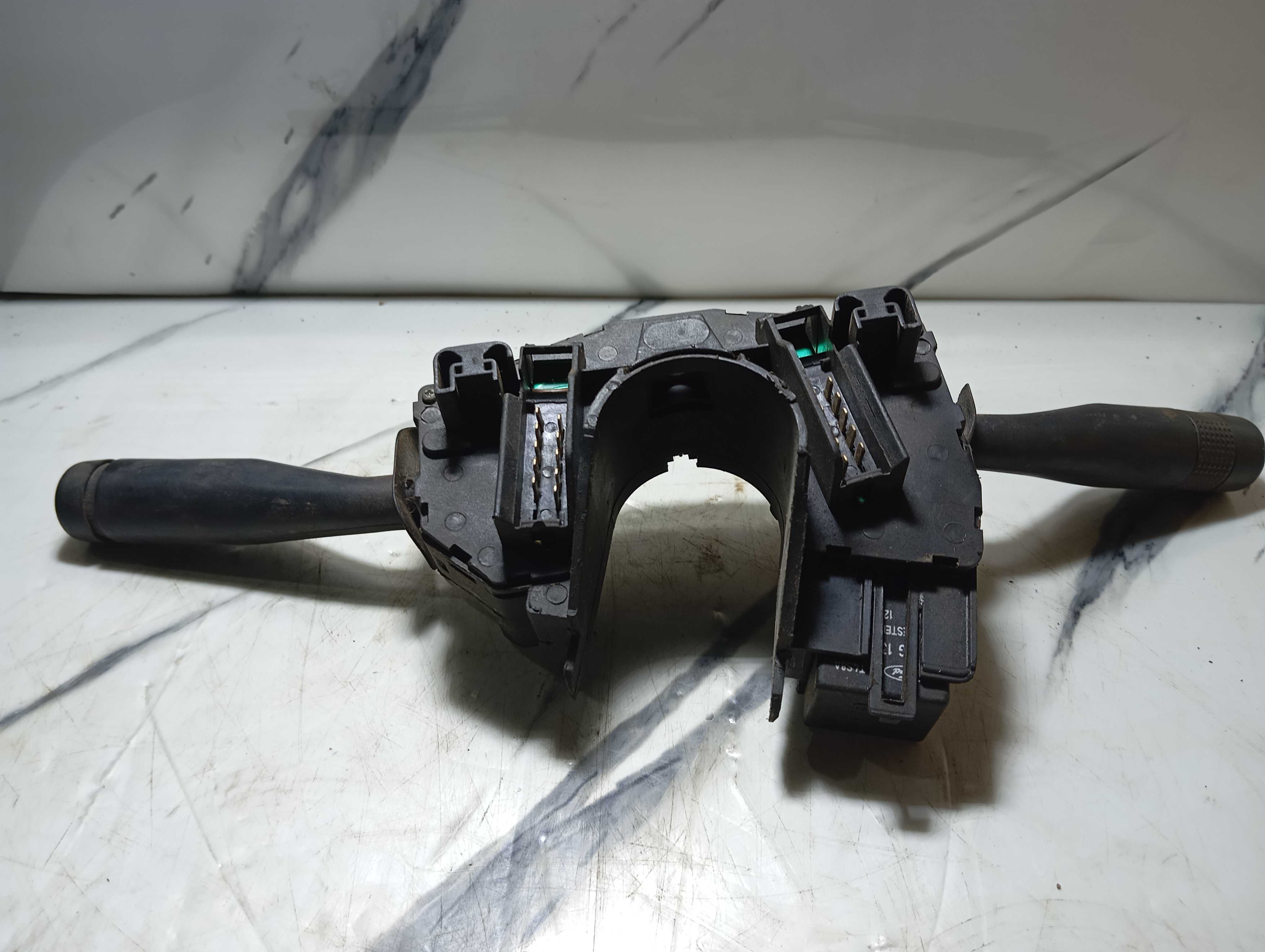 Seta Fiesta Com Limpador Traseiro