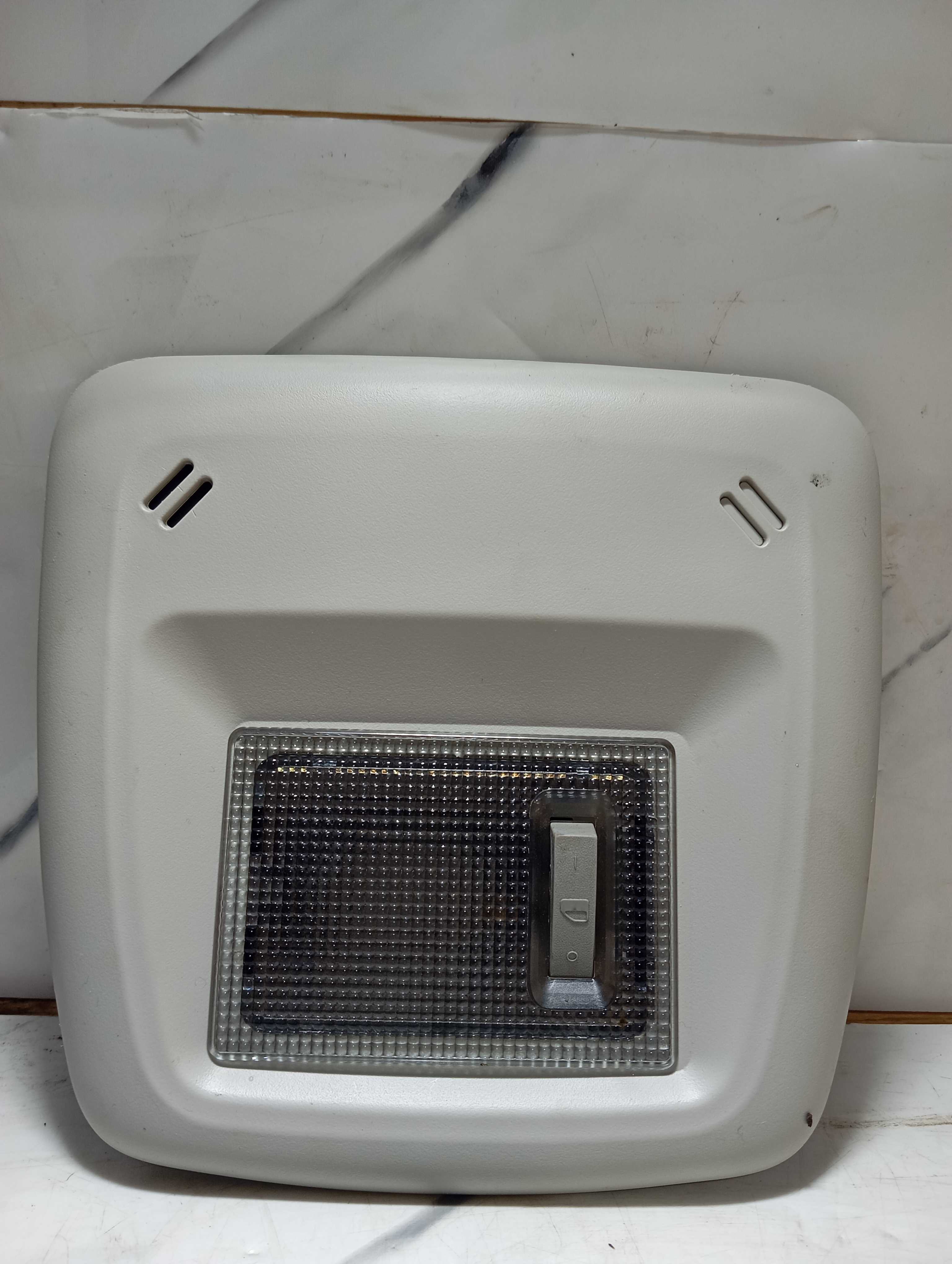 Luz teto cortesia lanterna gm cobalt onix prisma 2013 a 2017