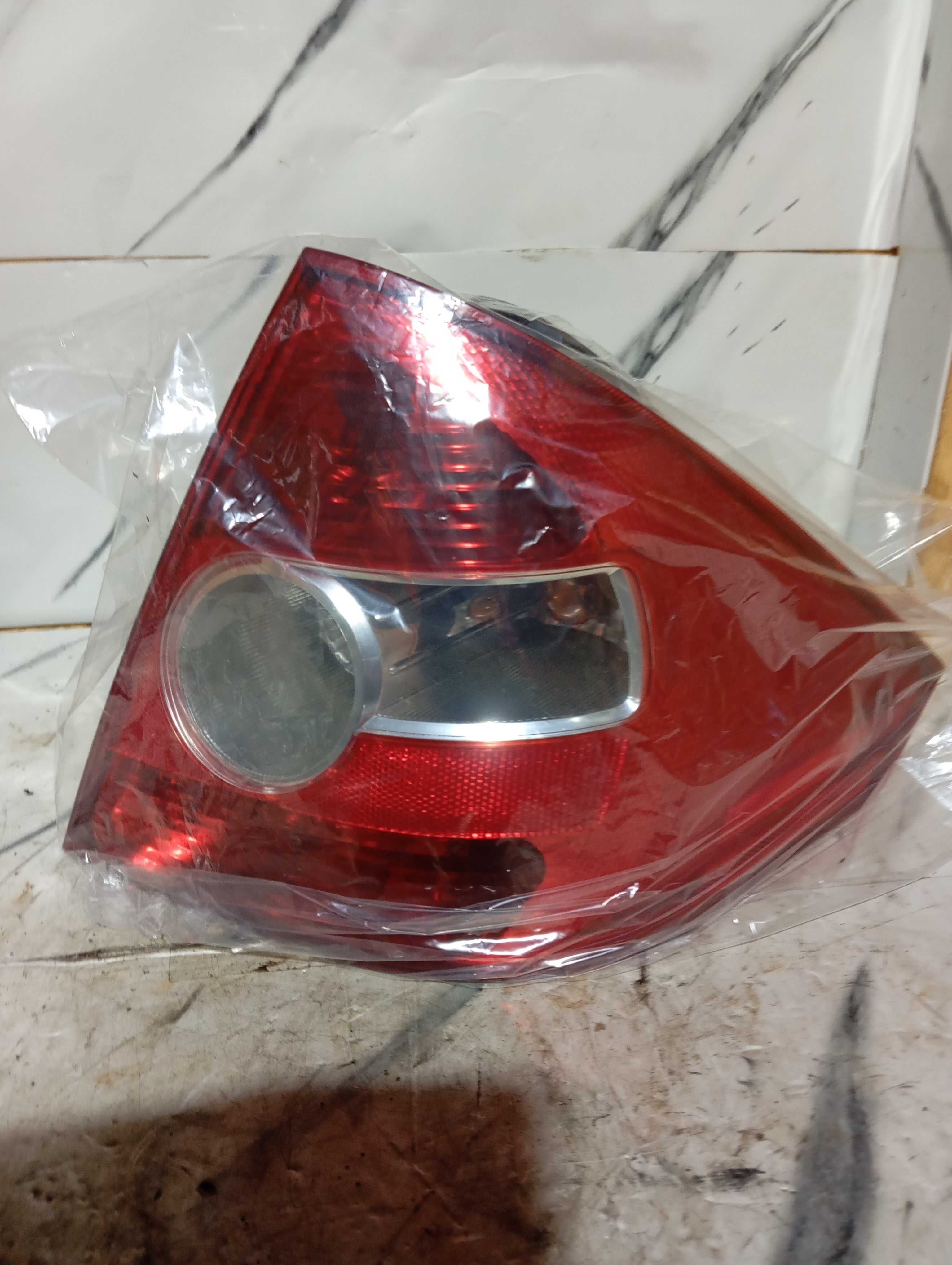 Lanterna Traseira Direita Fiesta Sedan 2011