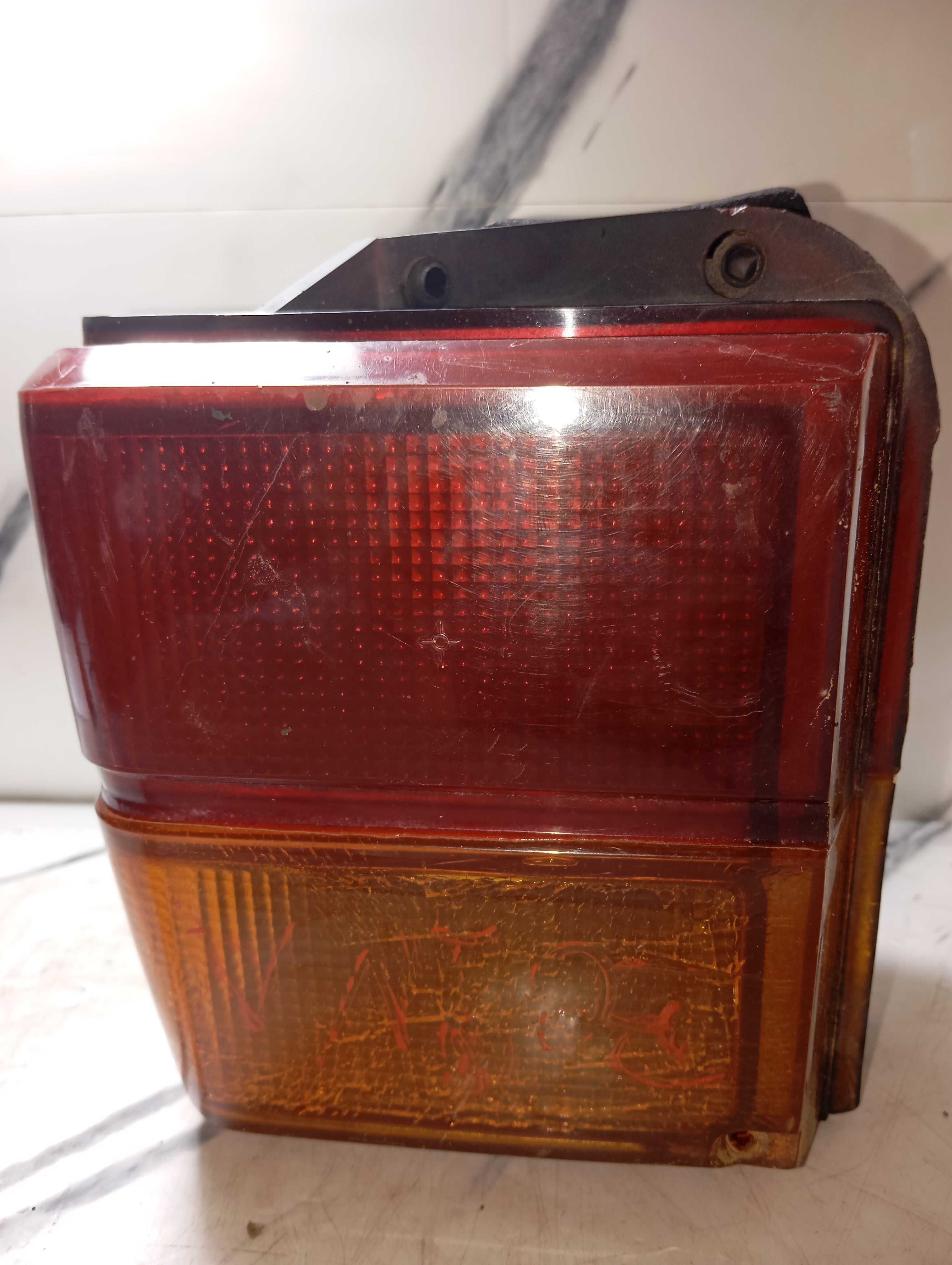 Lanterna De Canto Belina 2 Escala 83 A 91 Com Detalhes