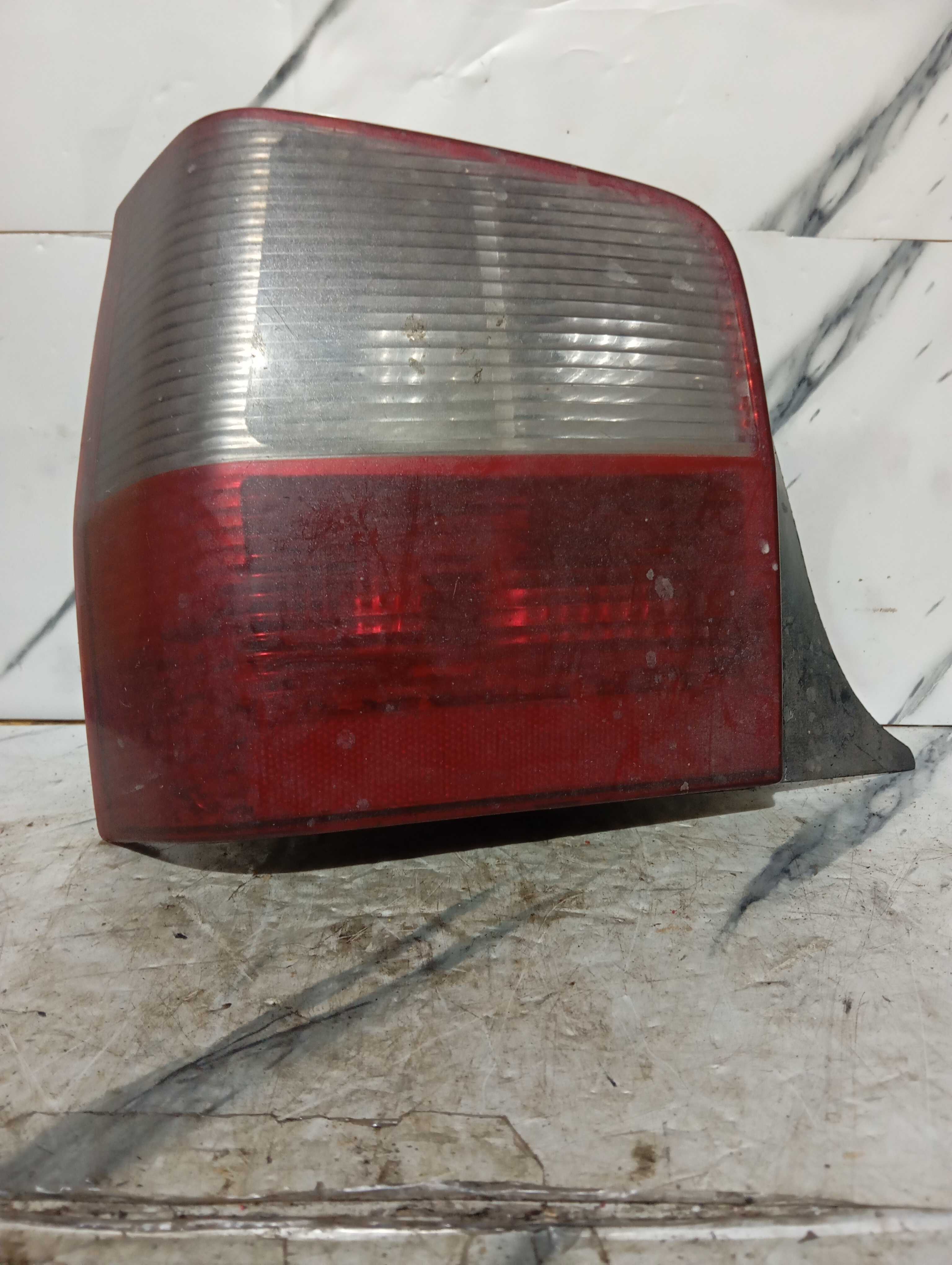 Lanterna Traseira Uno Way Ano 2010 Lado Esquerdo