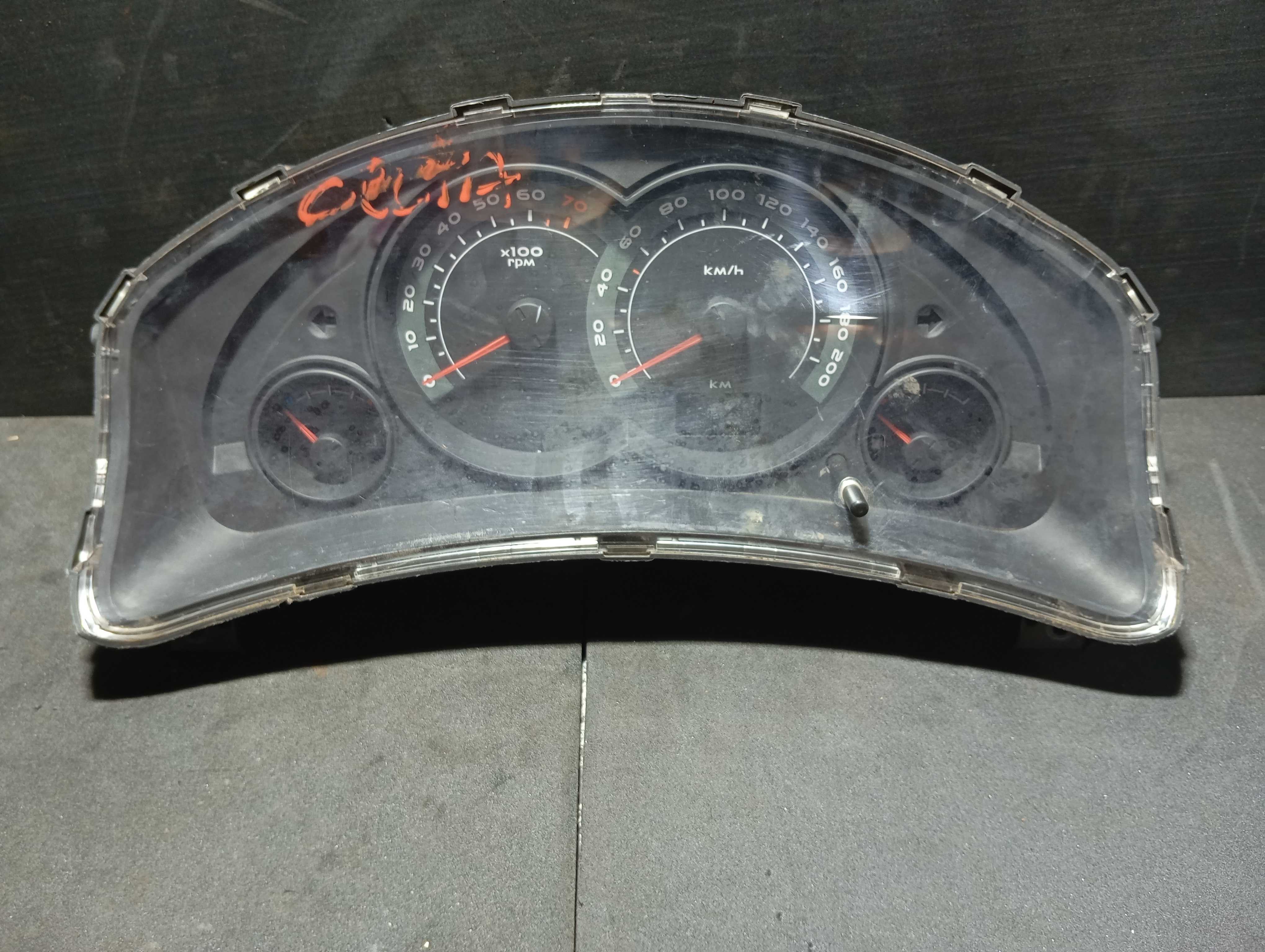 Painel Instrumento Gm Celta Corsa Montana 2003 Falha No Led.