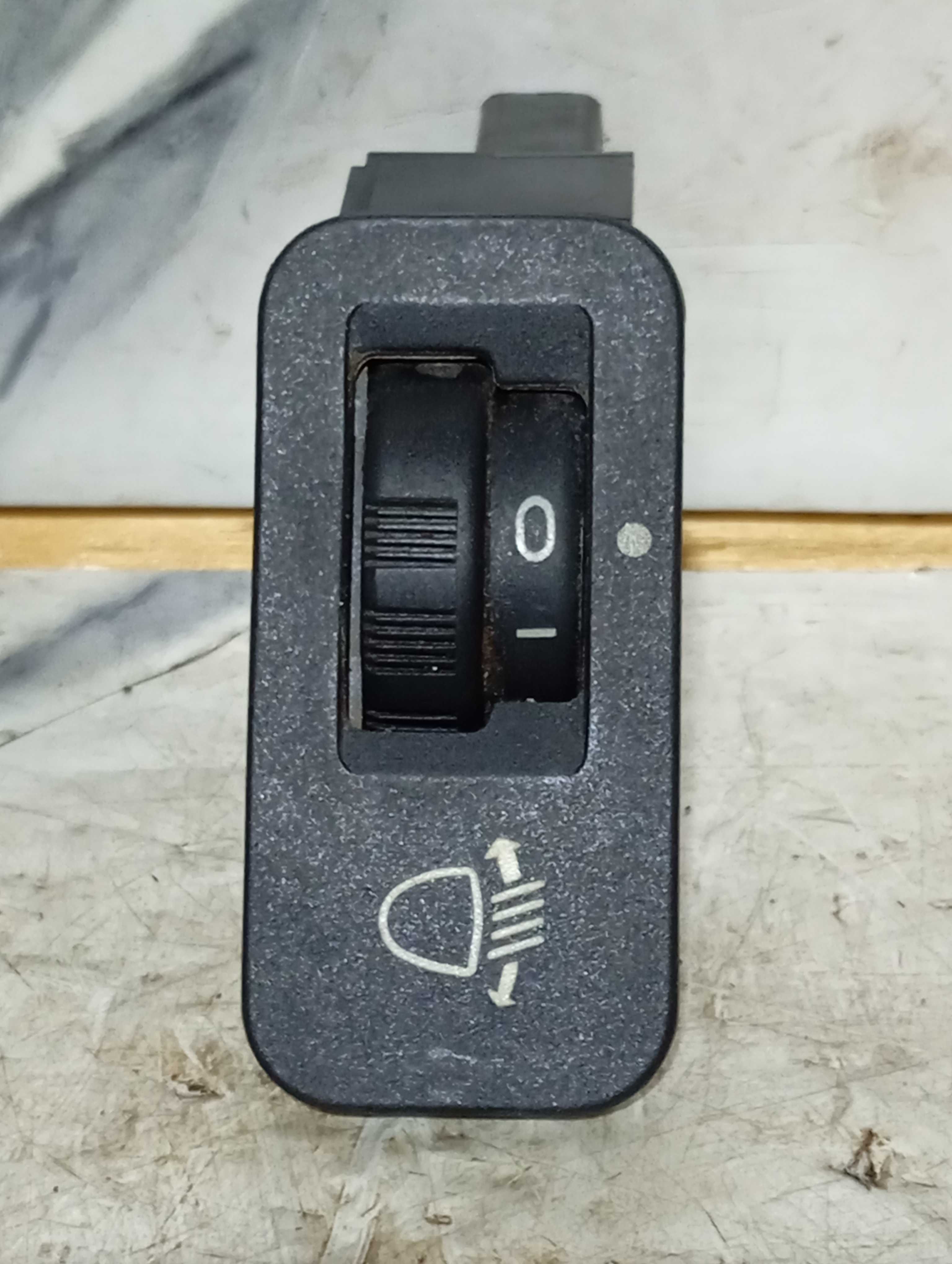 Botão Regulagem Farol Milha Peugeot 206 2001 A 2001