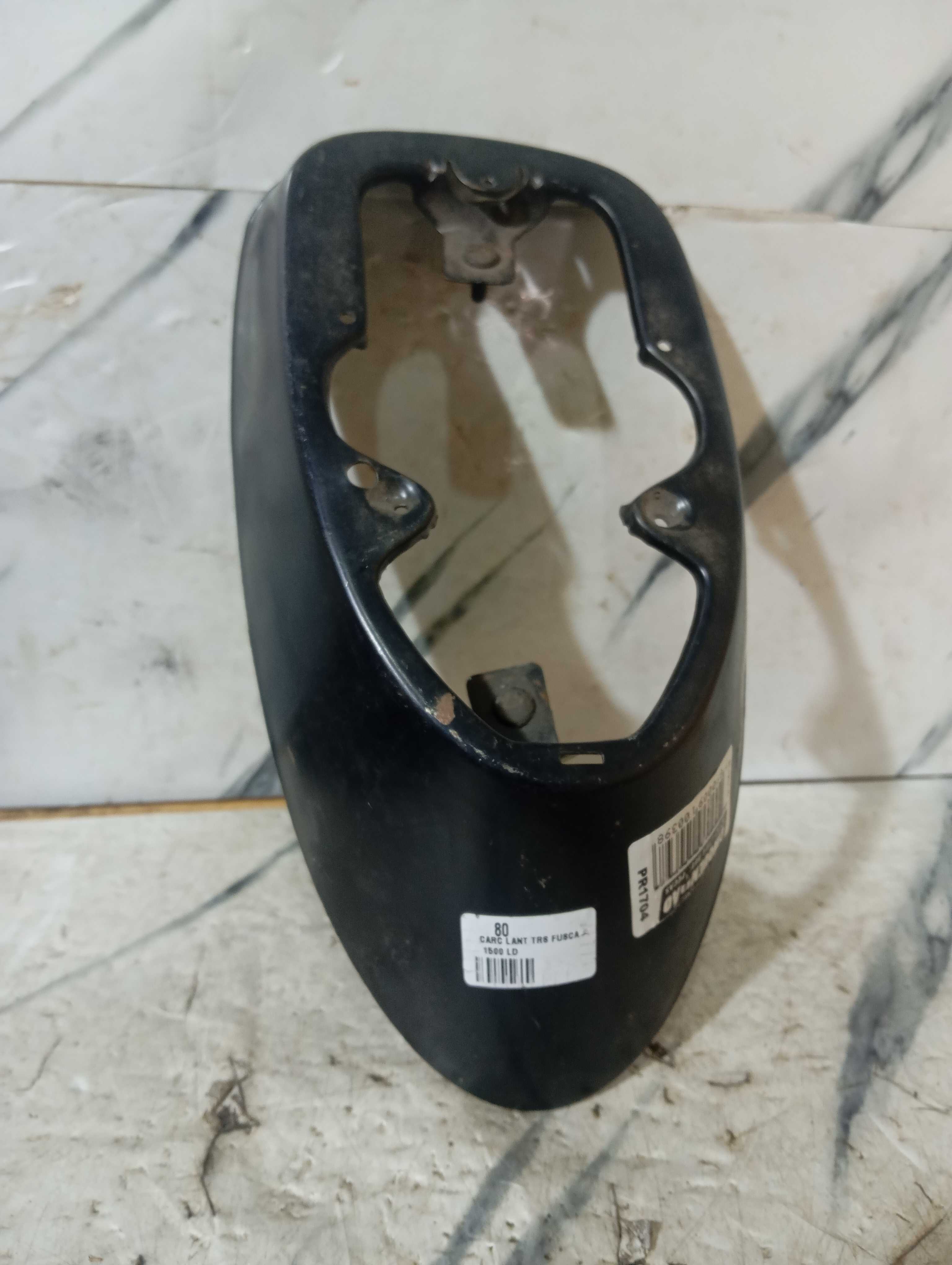 Carcaça Lanterna Traseira Fusca 1500 Lado Direito