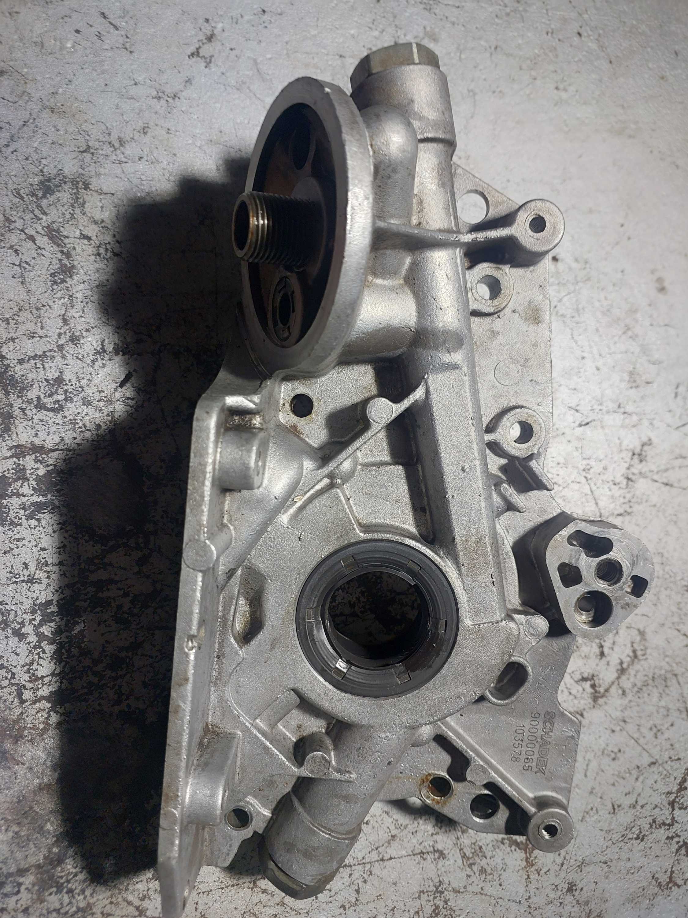 Bomba De Óleo Gm Astra/zafira/s10 2.0 2.2 E 2.4 16 Válvulas