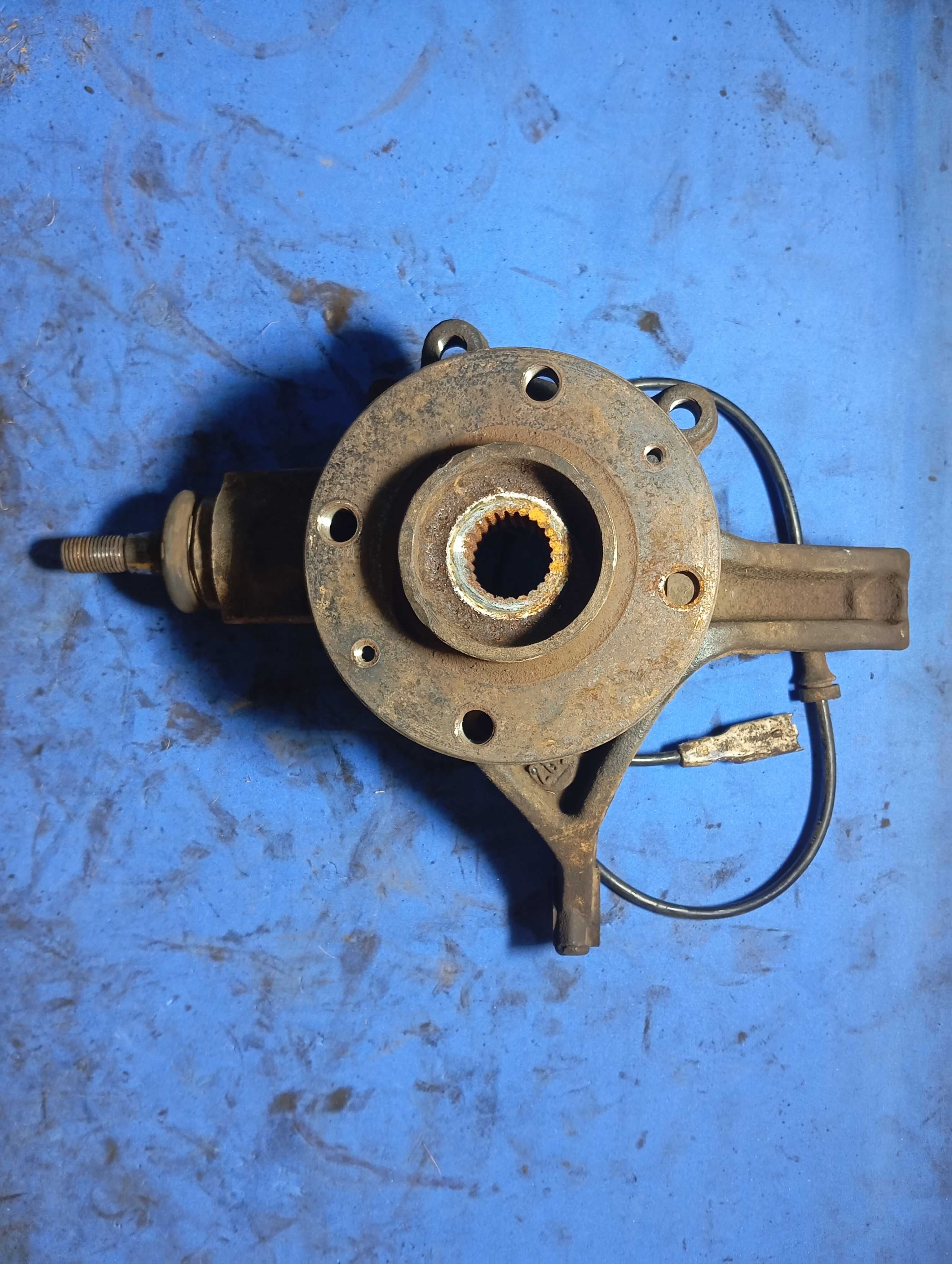 Manga De Eixo Montante Lado Esquerdo Peugeot 307 2.0 Automát