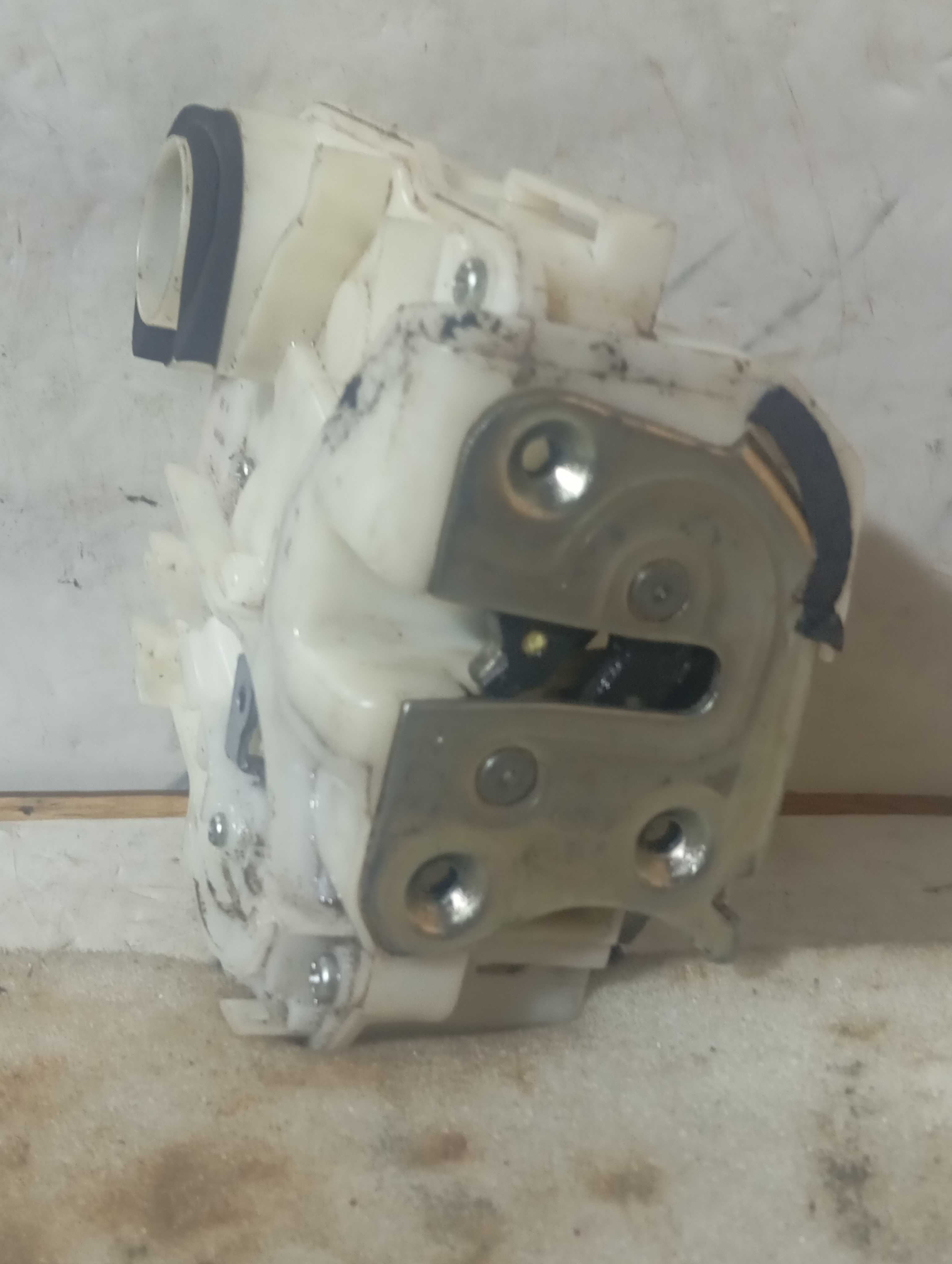 Fechadura Da Porta Asx Mitsubishi Direito Dianteiro