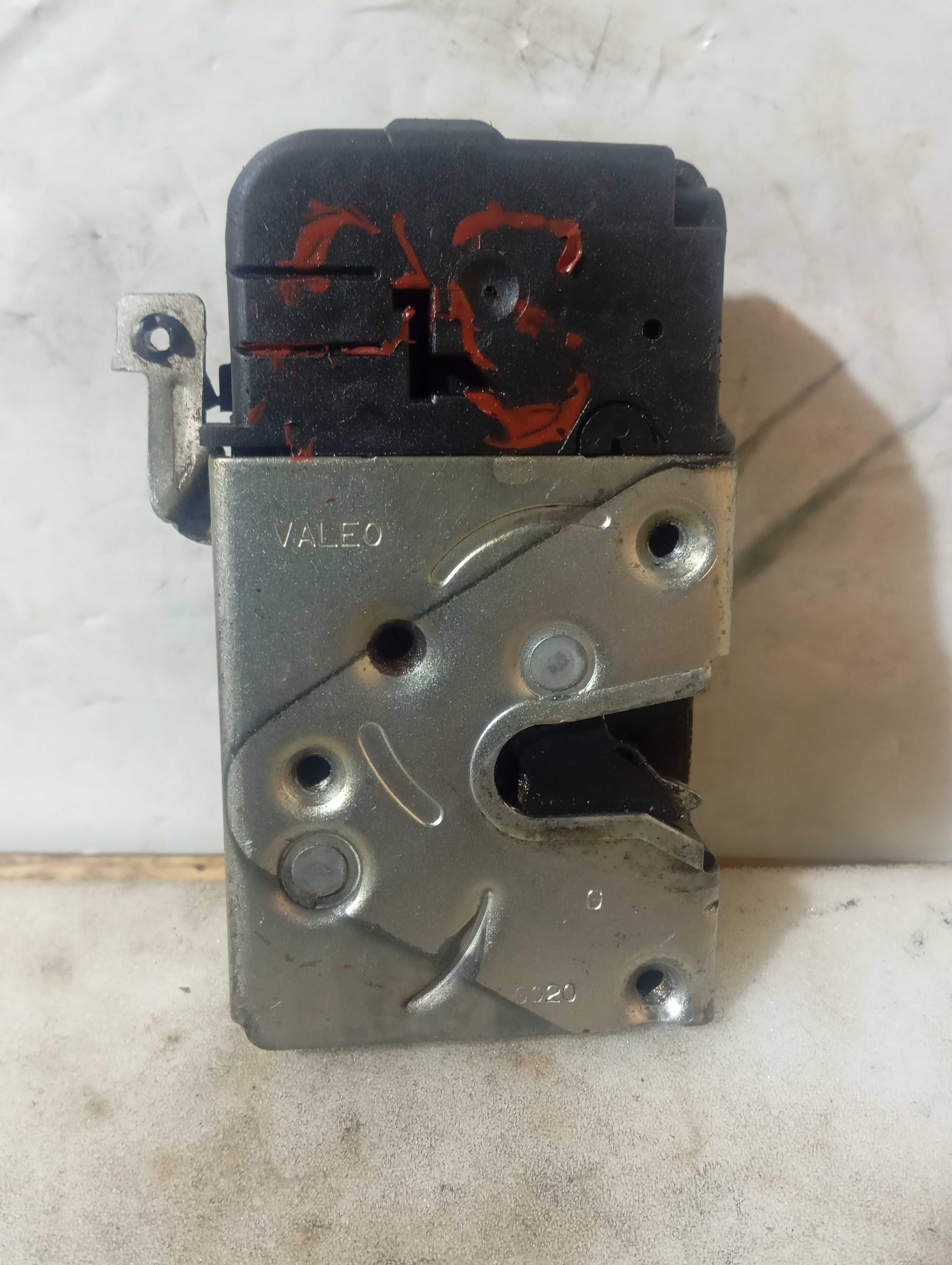 Fechadura Peugeot 207 Dianteira Esquerda