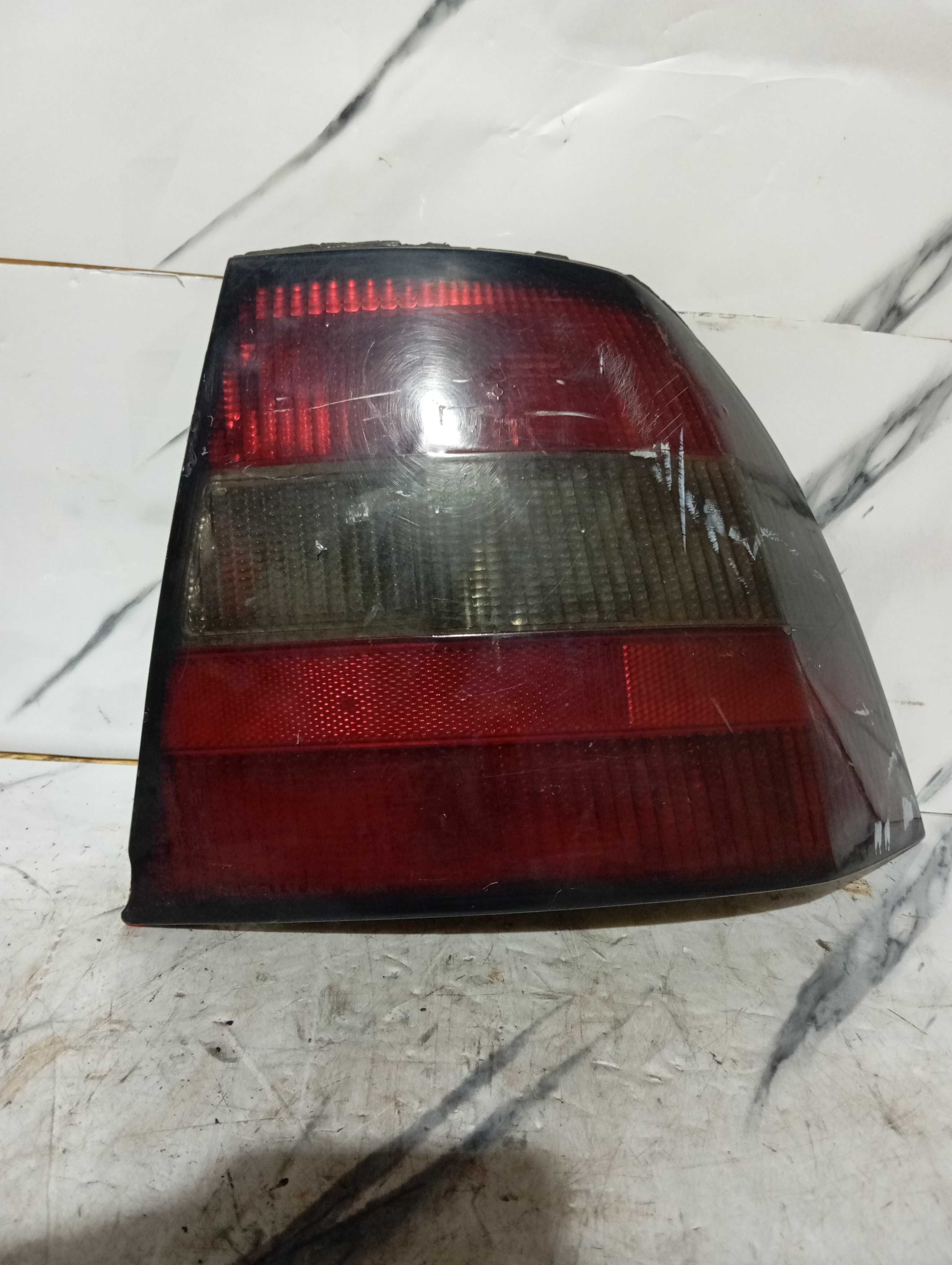 Lanterna Traseira Vectra Ano 1999 Lado Direito