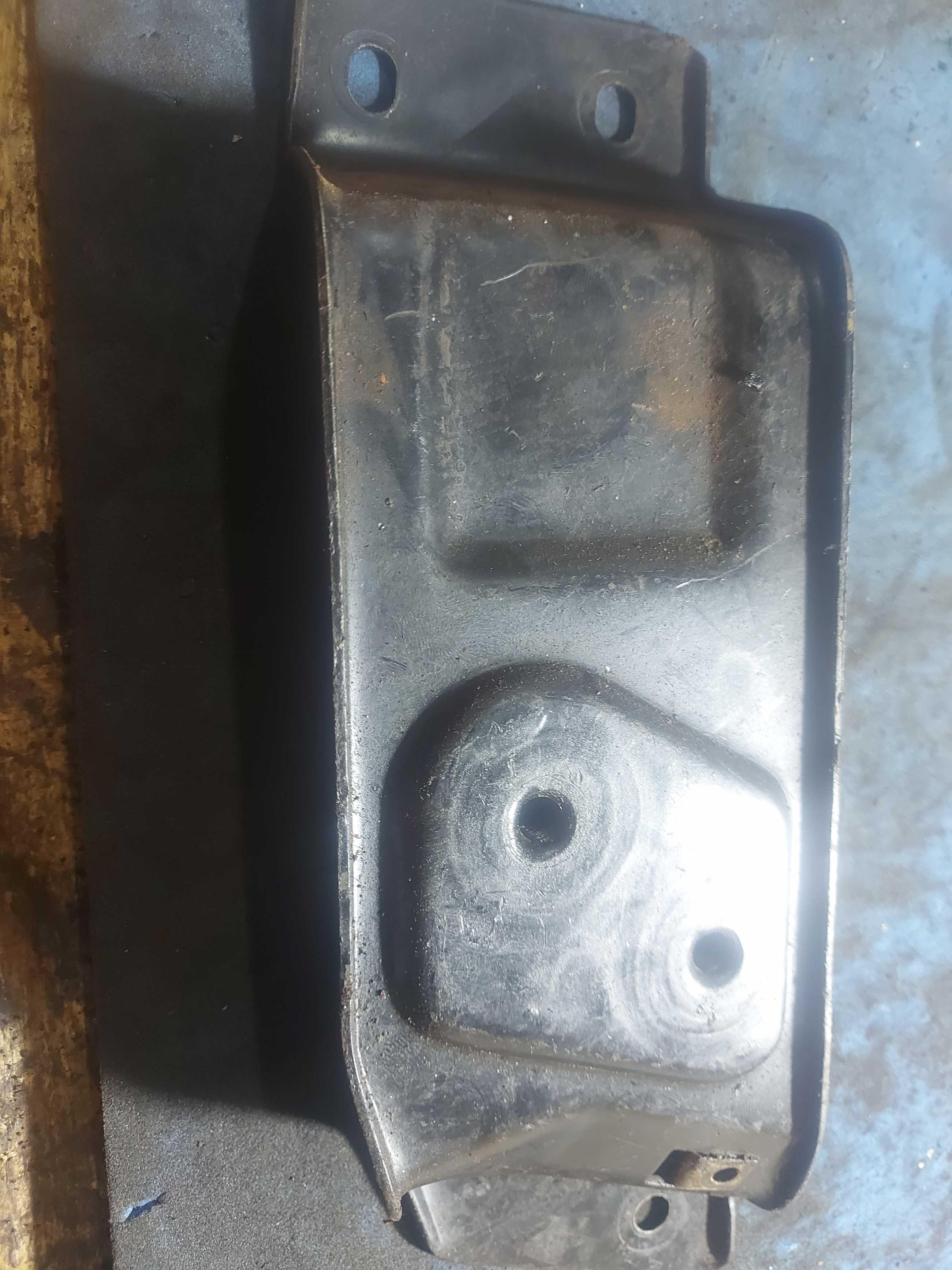 Trava Banco Traseiro Ld Ford Escort Sapão 1993