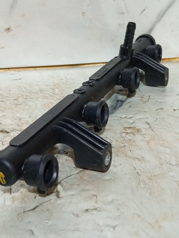 Flauta Bico Injeção G4 1.0 Combustível In Vw Gol