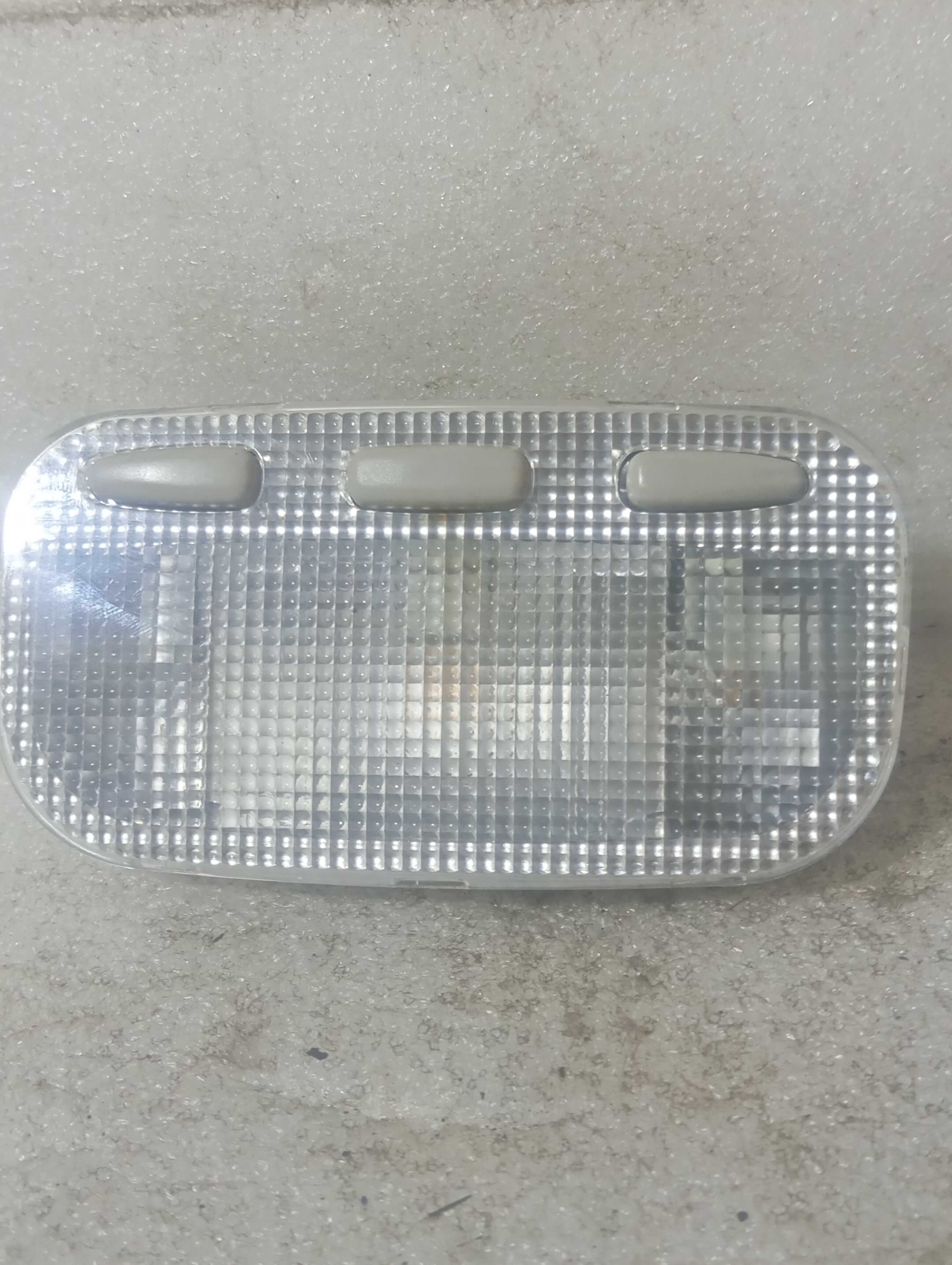 Luz De Cortesia Teto Citroën Picasso Ano 00/01/02/03