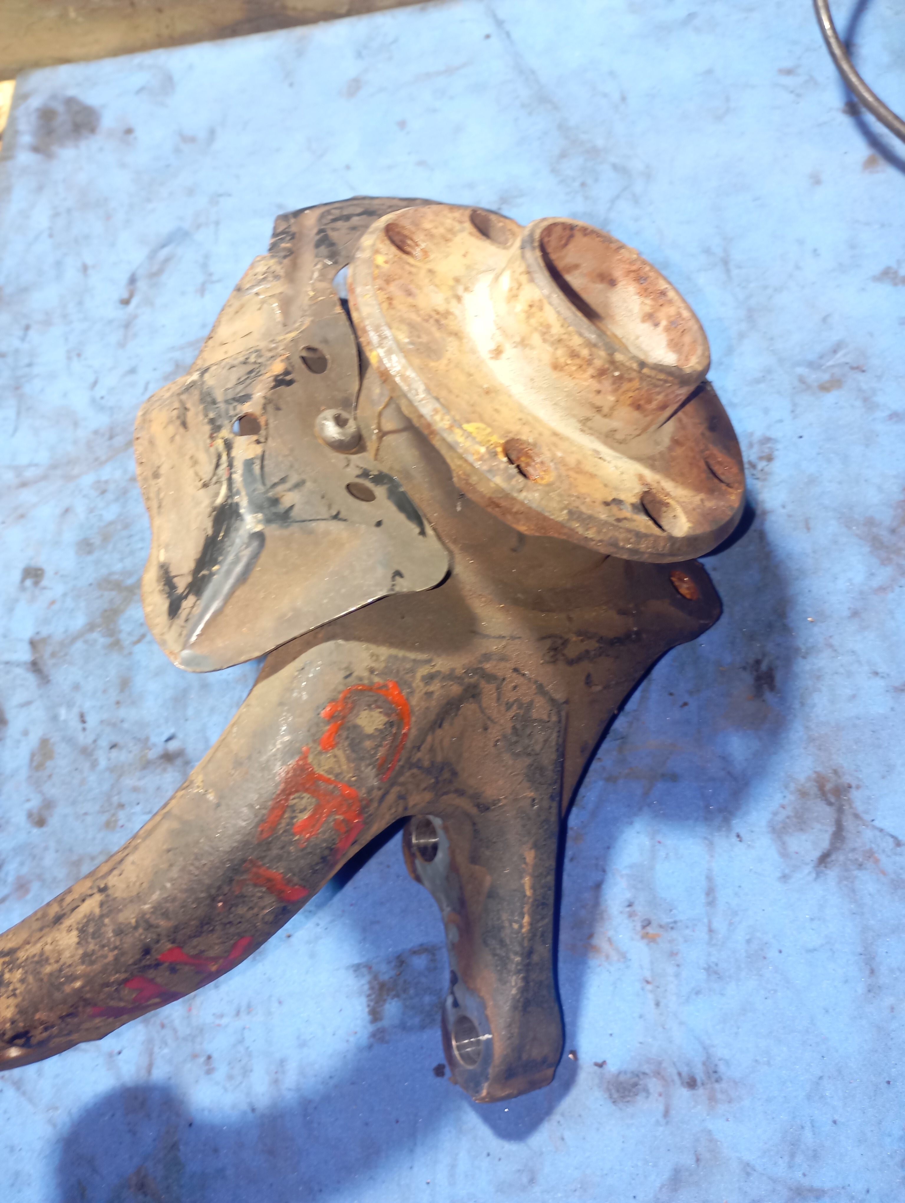 Montante Lado Esquerdo Dianteir Gm Celta Corsa 2010 A 2010