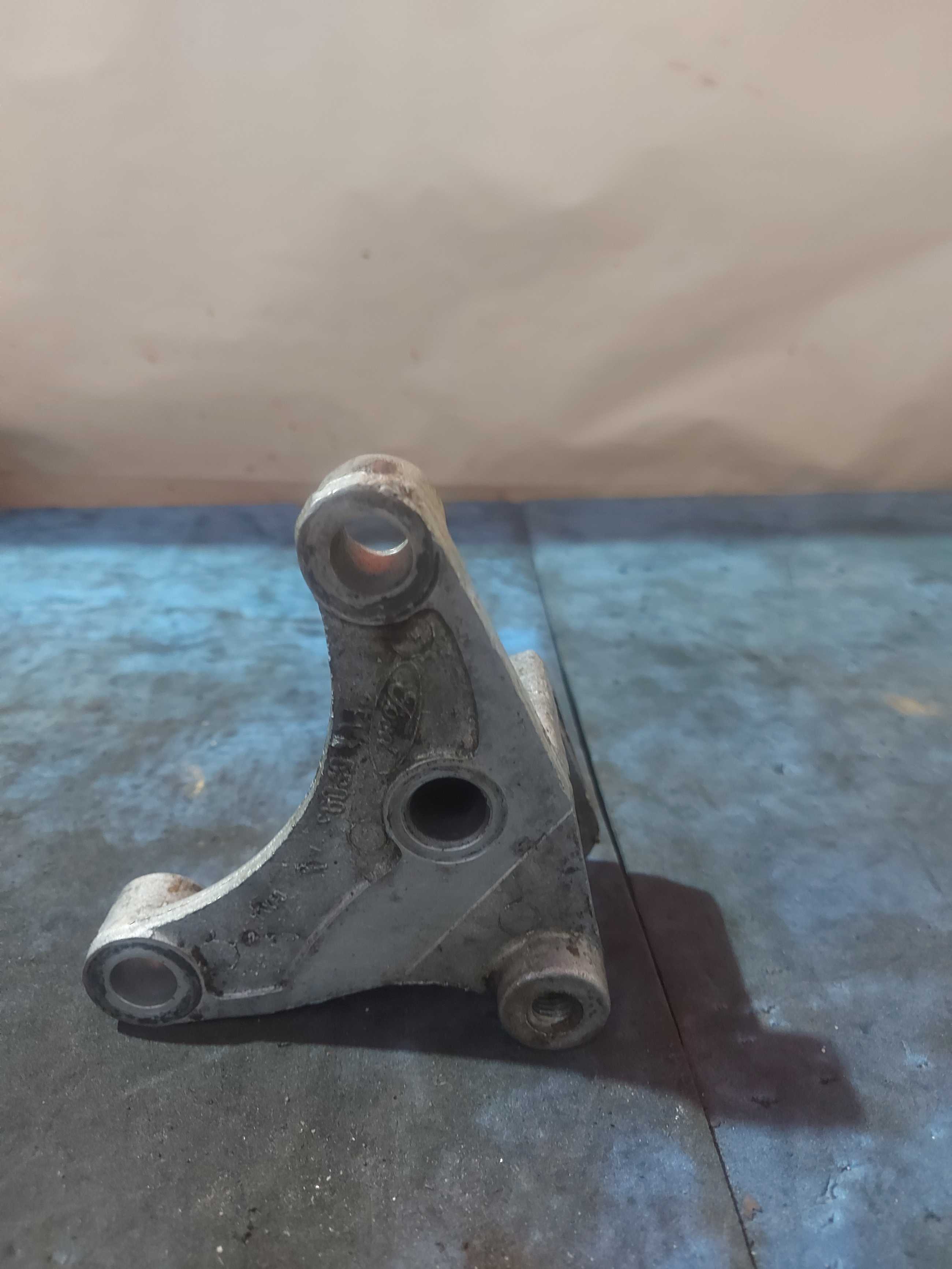 Suporte Coxim Inferior Câmbio Original Ford Courier Fiesta