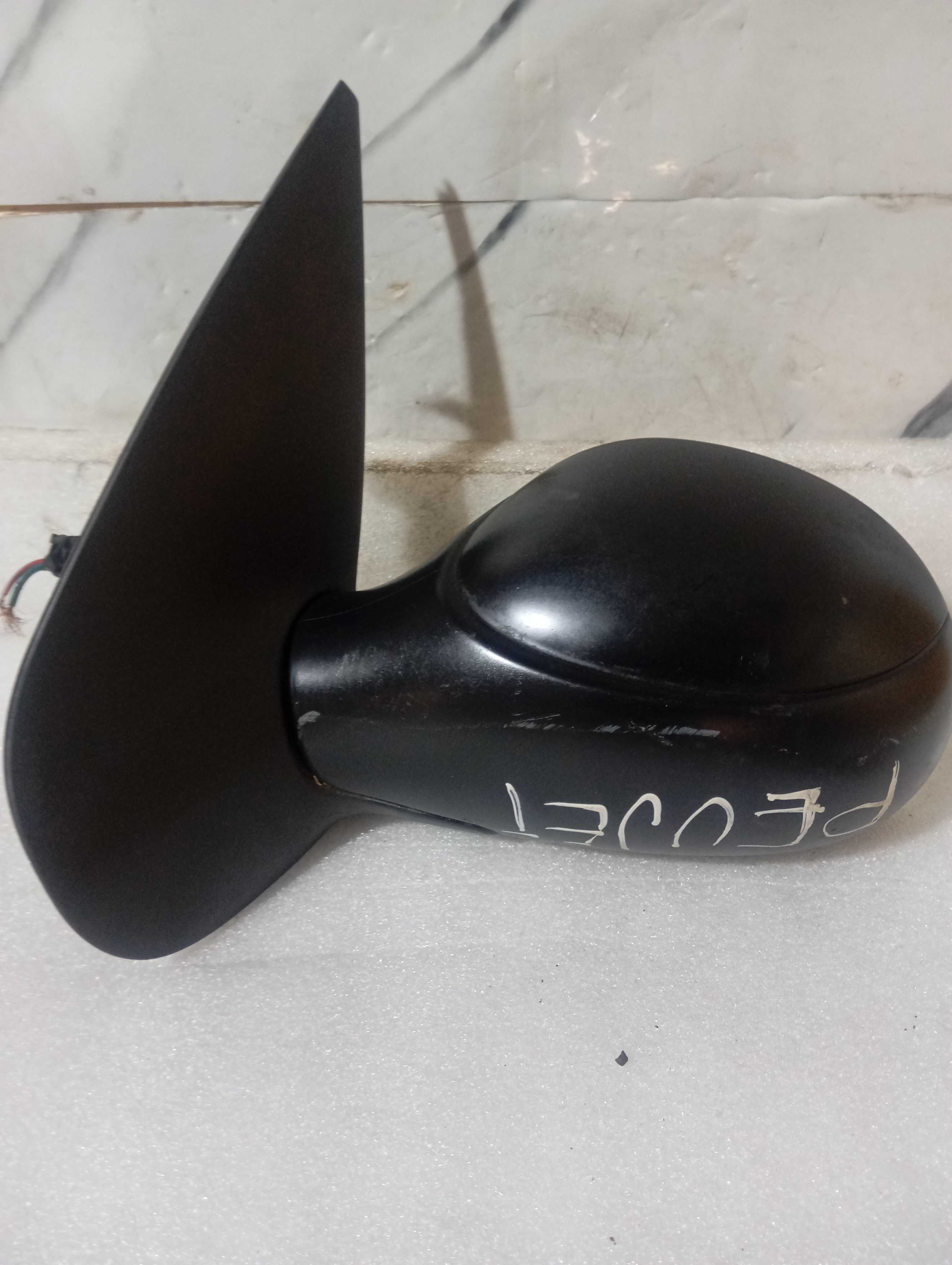Retrovisor elétrico lado esquerdo  peugeot 206 ano 2001/02