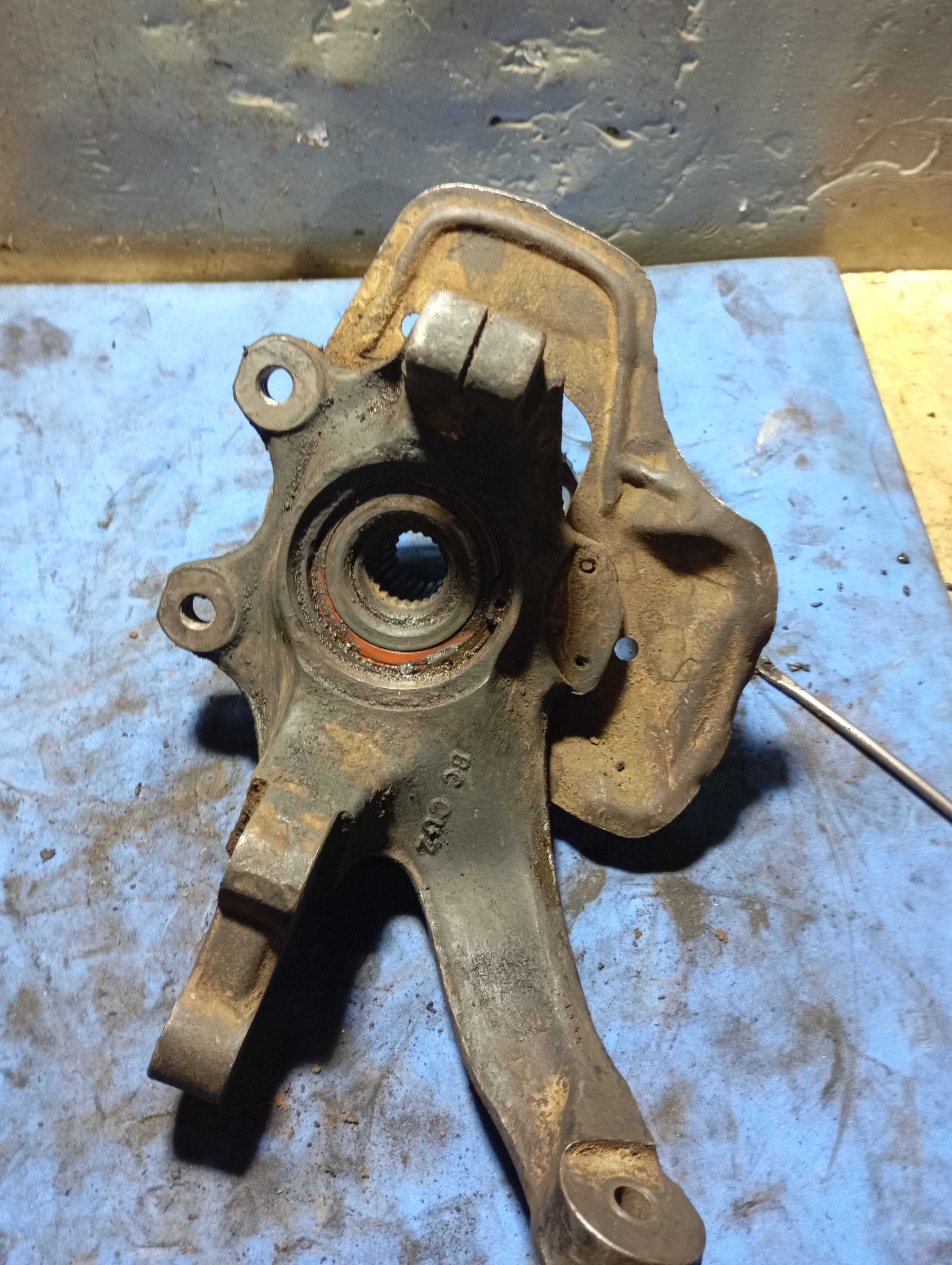 Manga Montante Eixo Esquerdo Dianteiro Lad Corsa 1996 A 2016