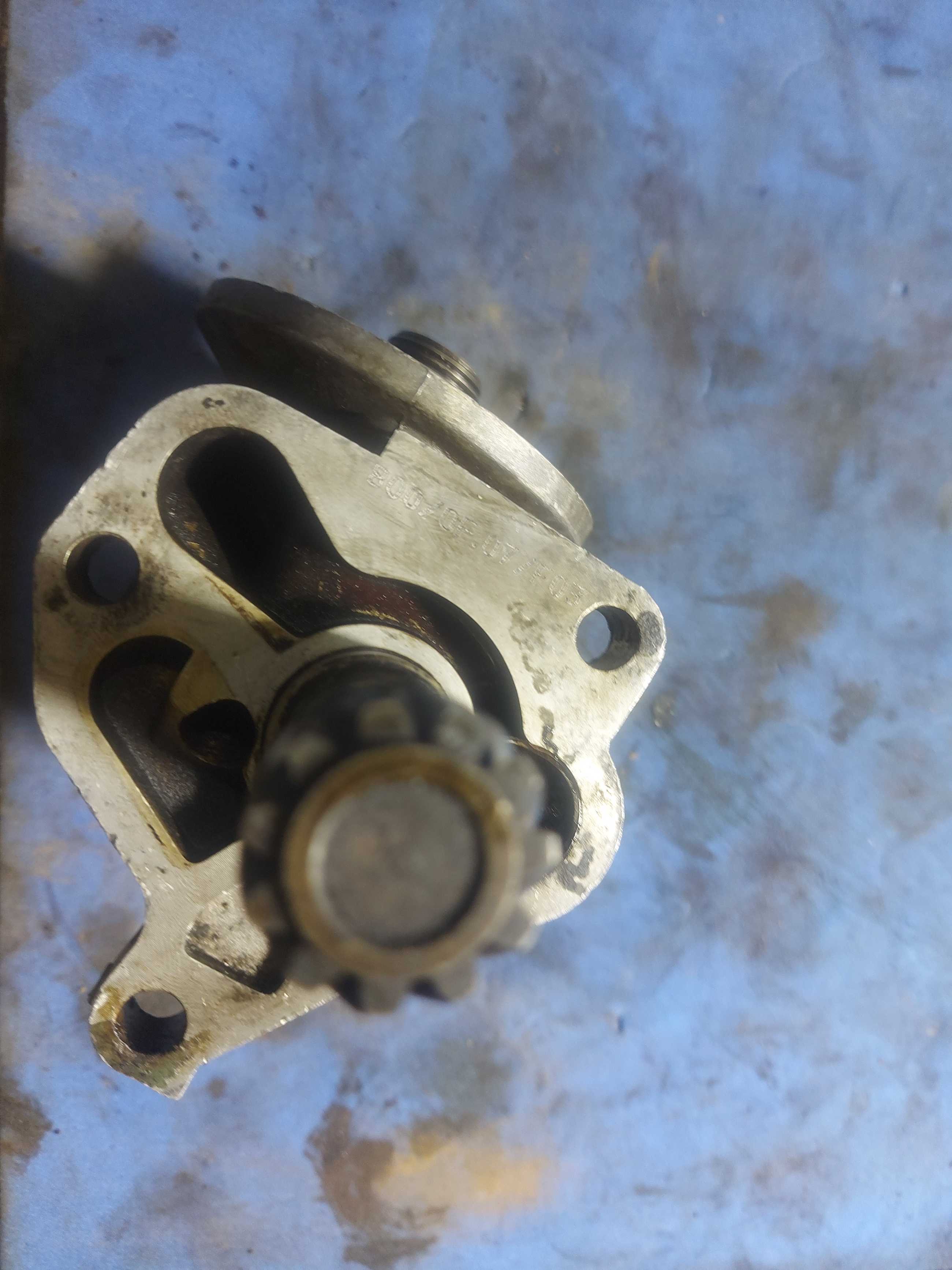 Bomba De Oleo Fiesta ,ka ,courrier