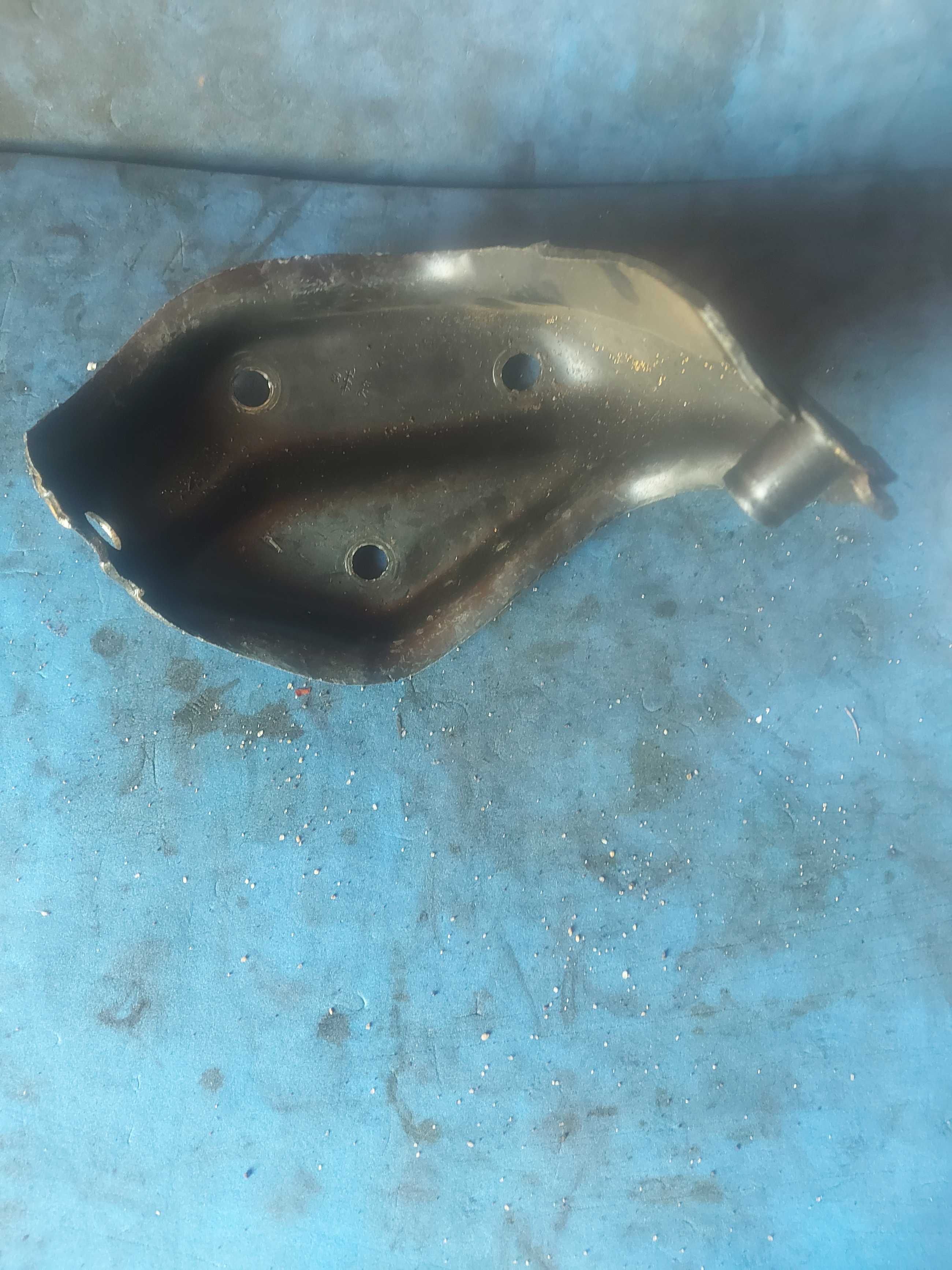 Suporte Coxim Lado Esquerdo Santana Vw Gol