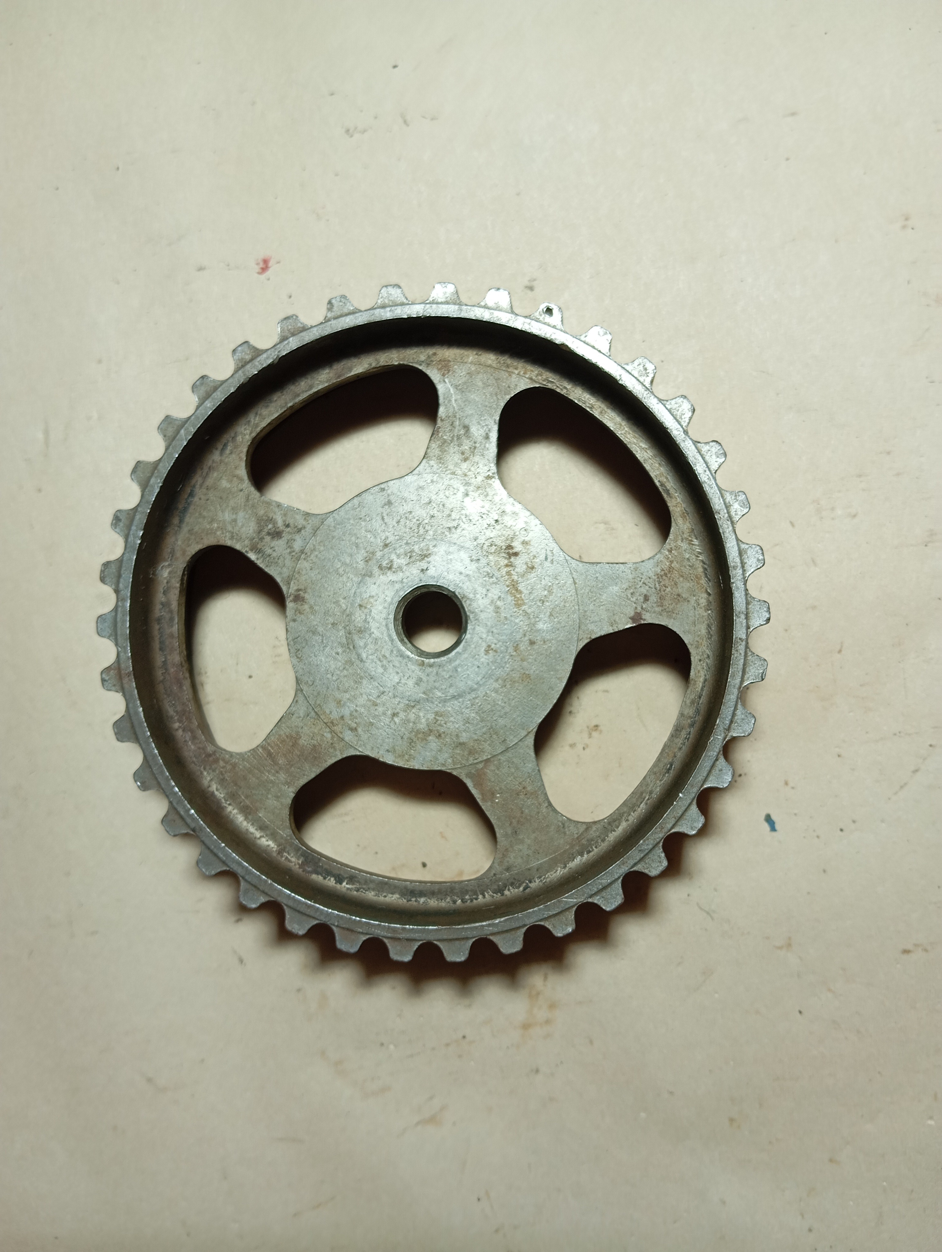 Polia Comando De Valvula Ford Zetec Focus Escort 1.8/2.0 16v